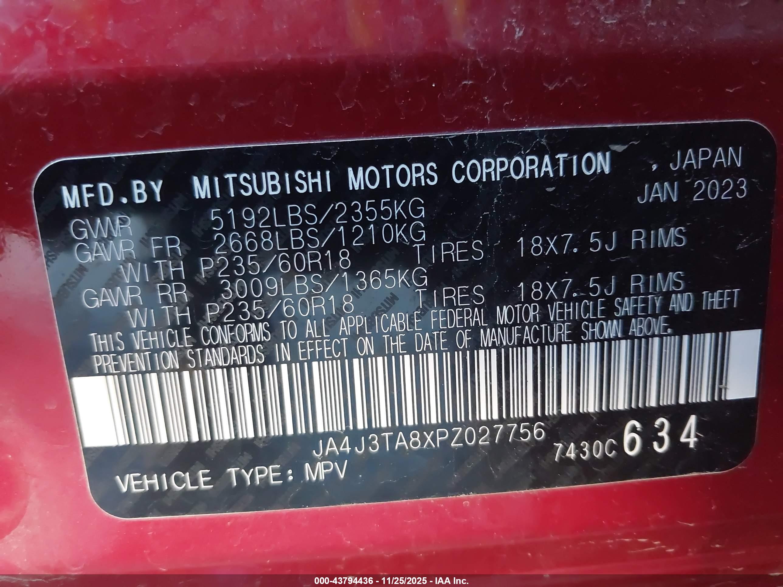 MITSUBISHI OUTLANDER image 9