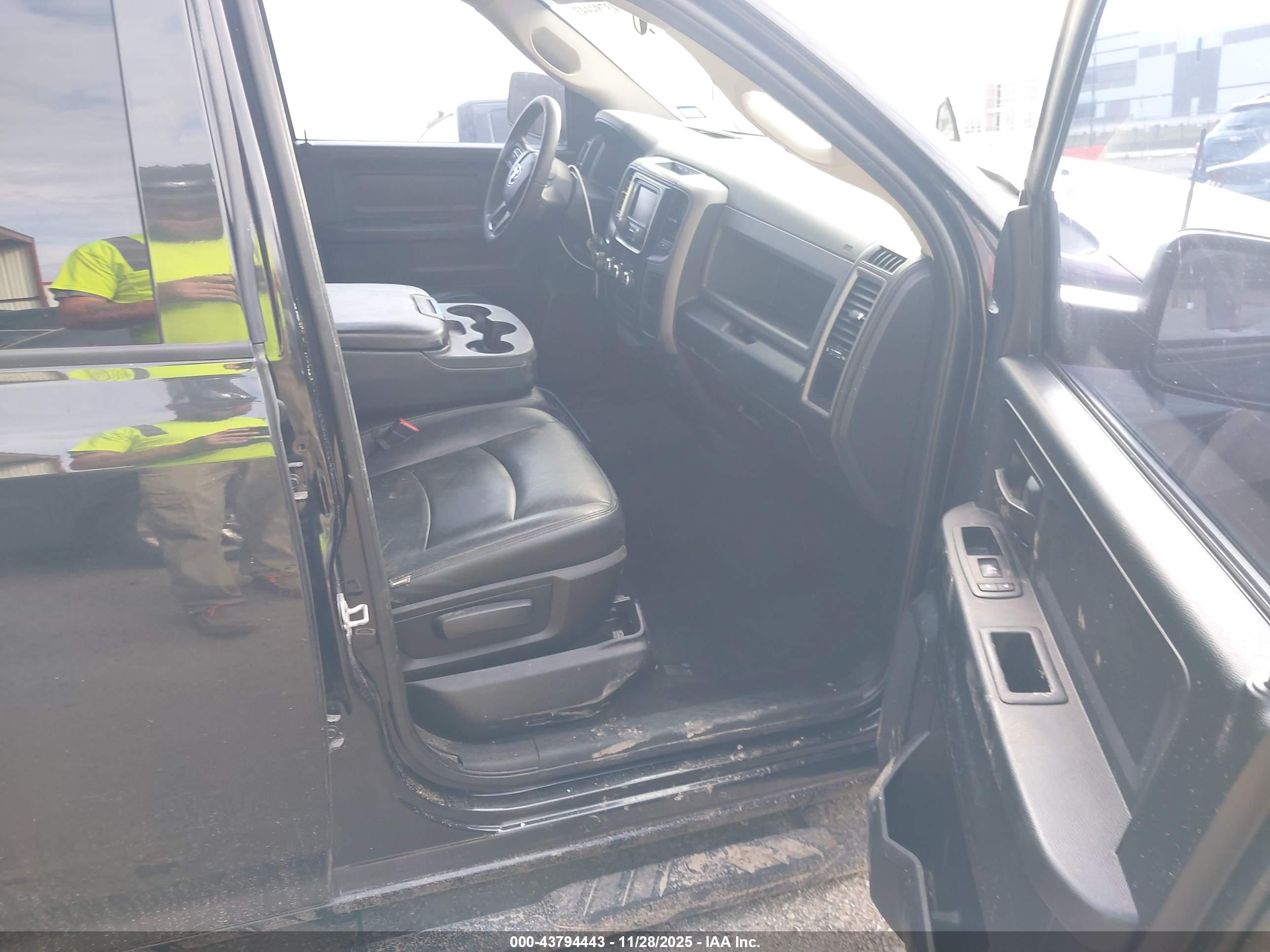 RAM 1500 image 5