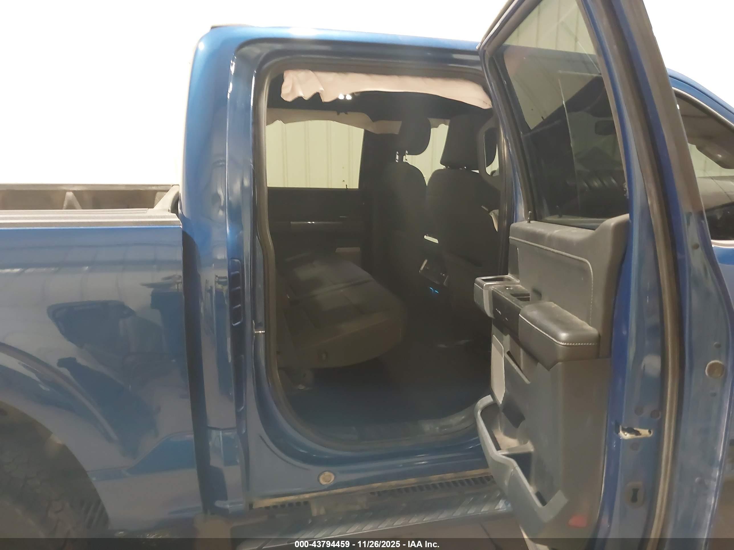 FORD F-150 image 8