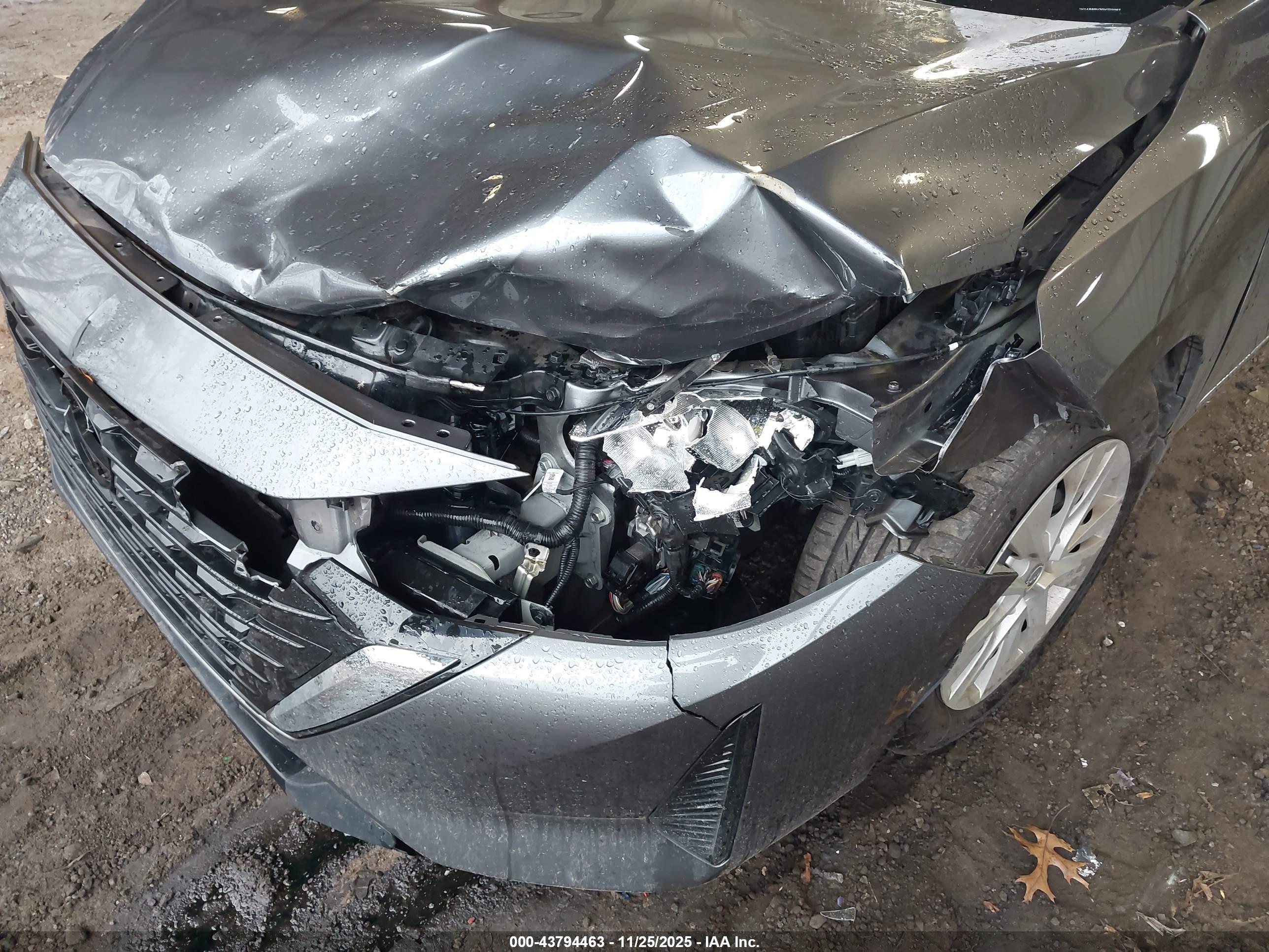 NISSAN SENTRA image 6