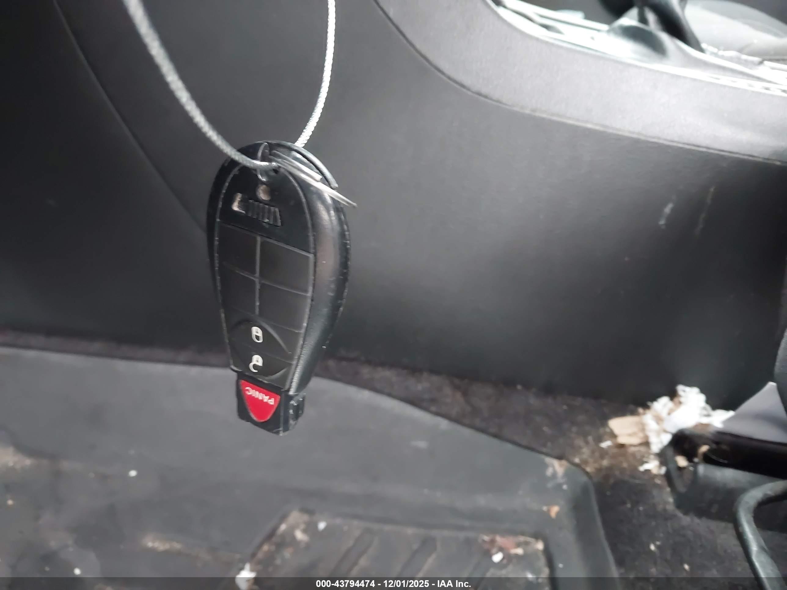 JEEP CHEROKEE image 11