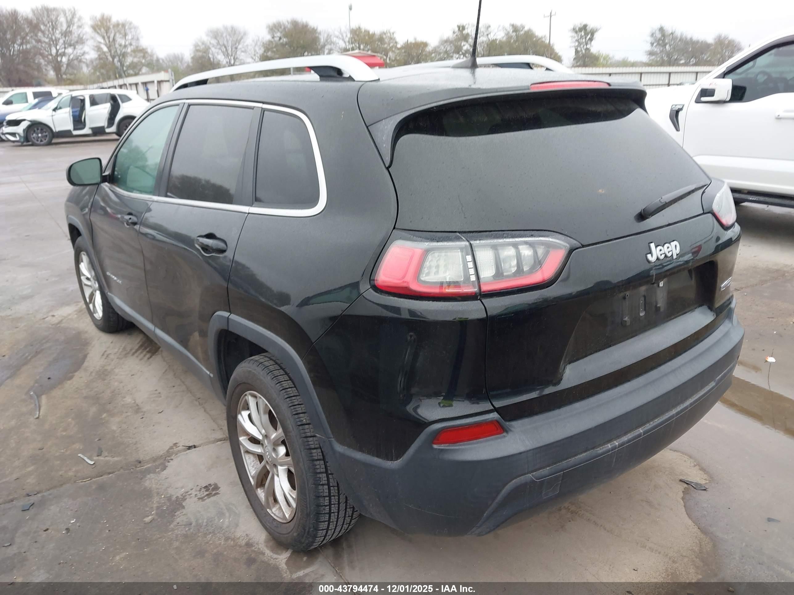 JEEP CHEROKEE image 3