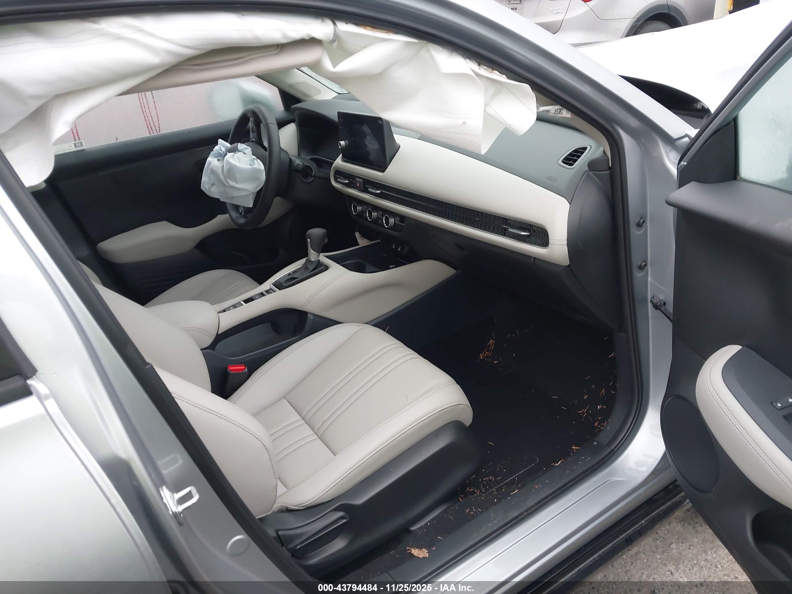 HONDA HR-V image 5