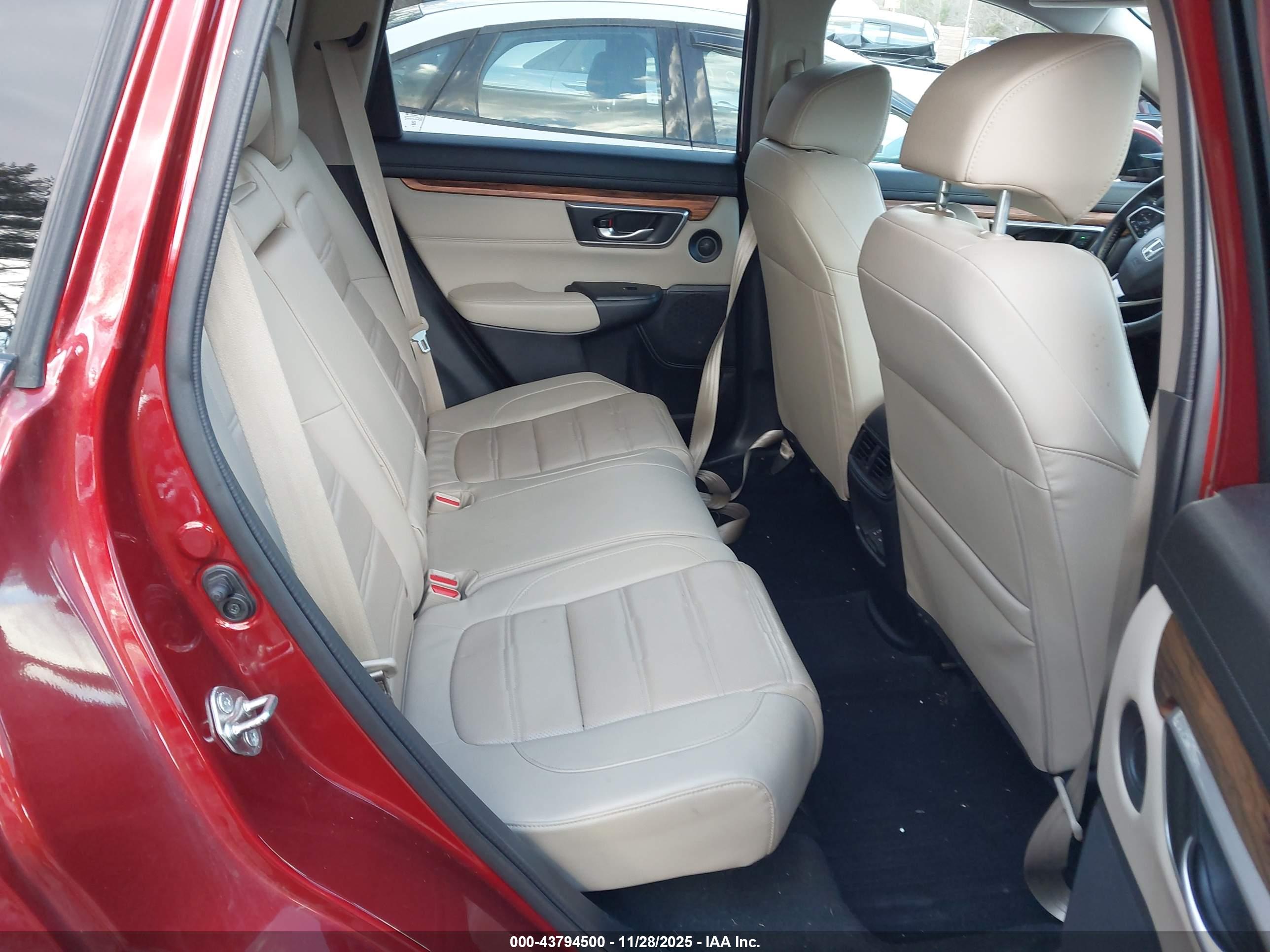 HONDA CR-V image 8