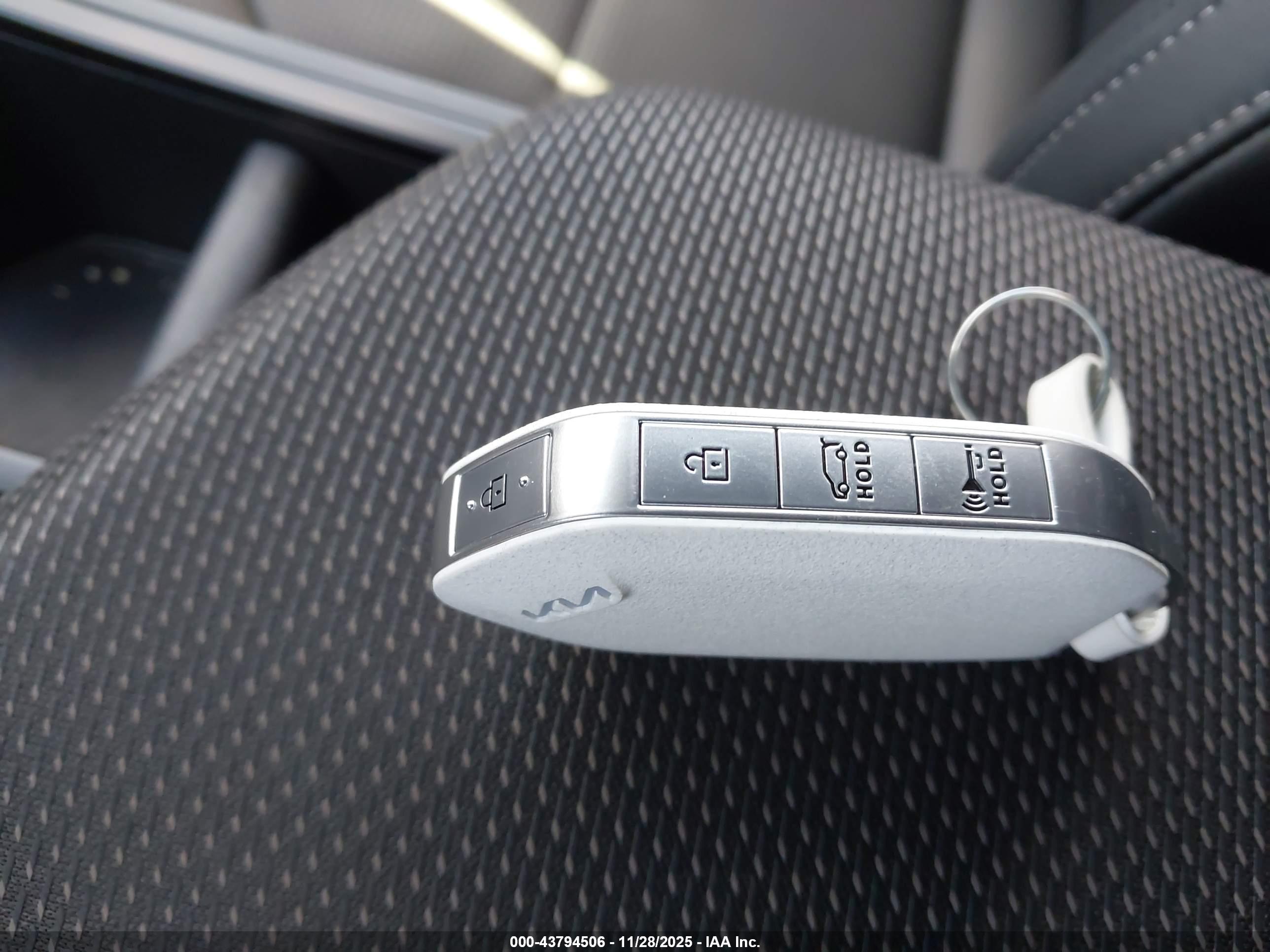 KIA EV6 image 11