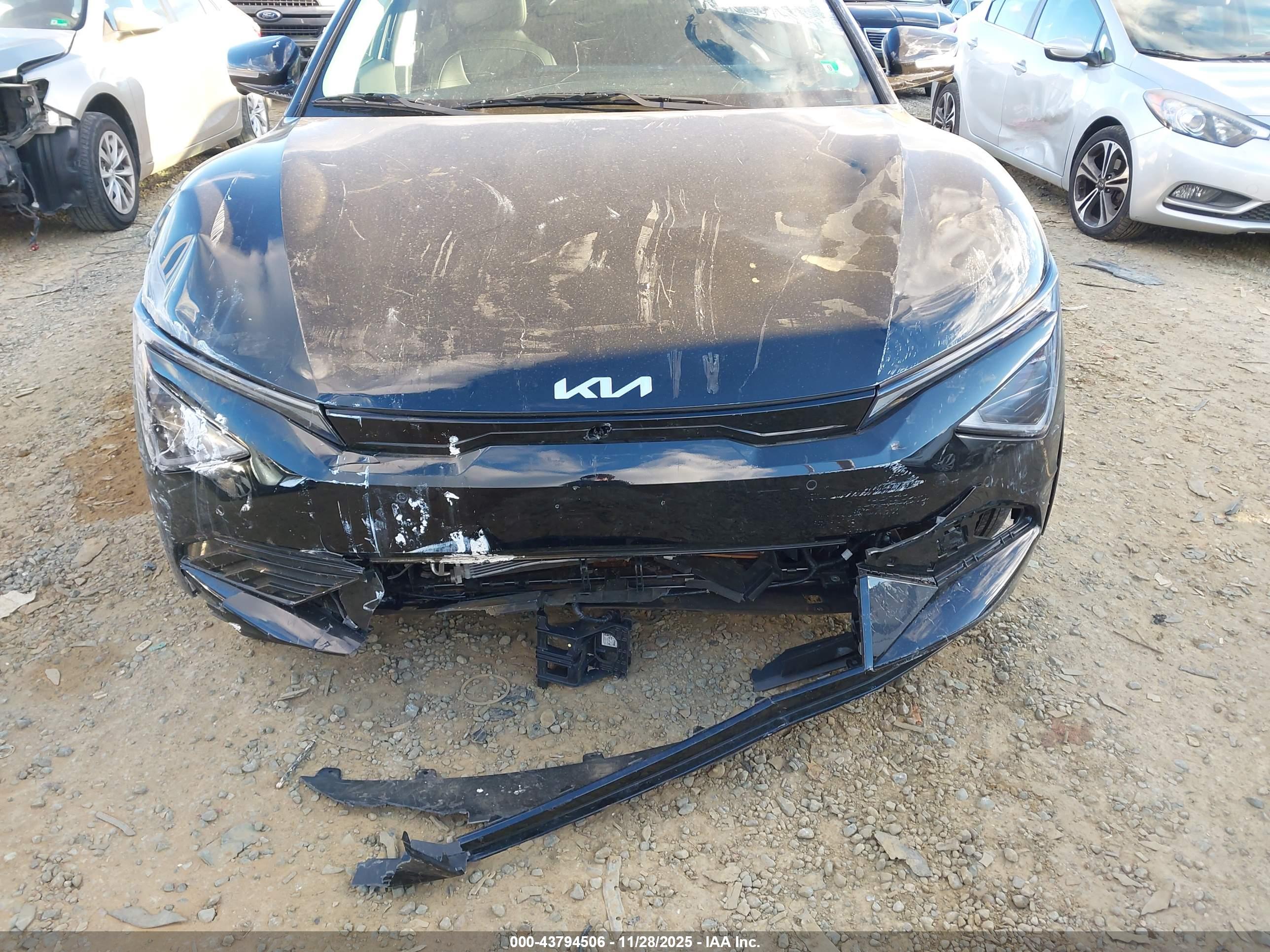 KIA EV6 image 6