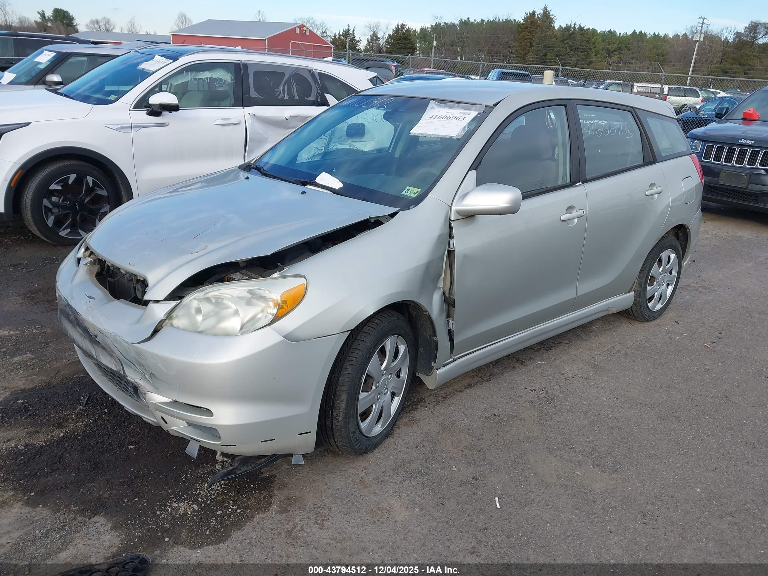 TOYOTA MATRIX image 2