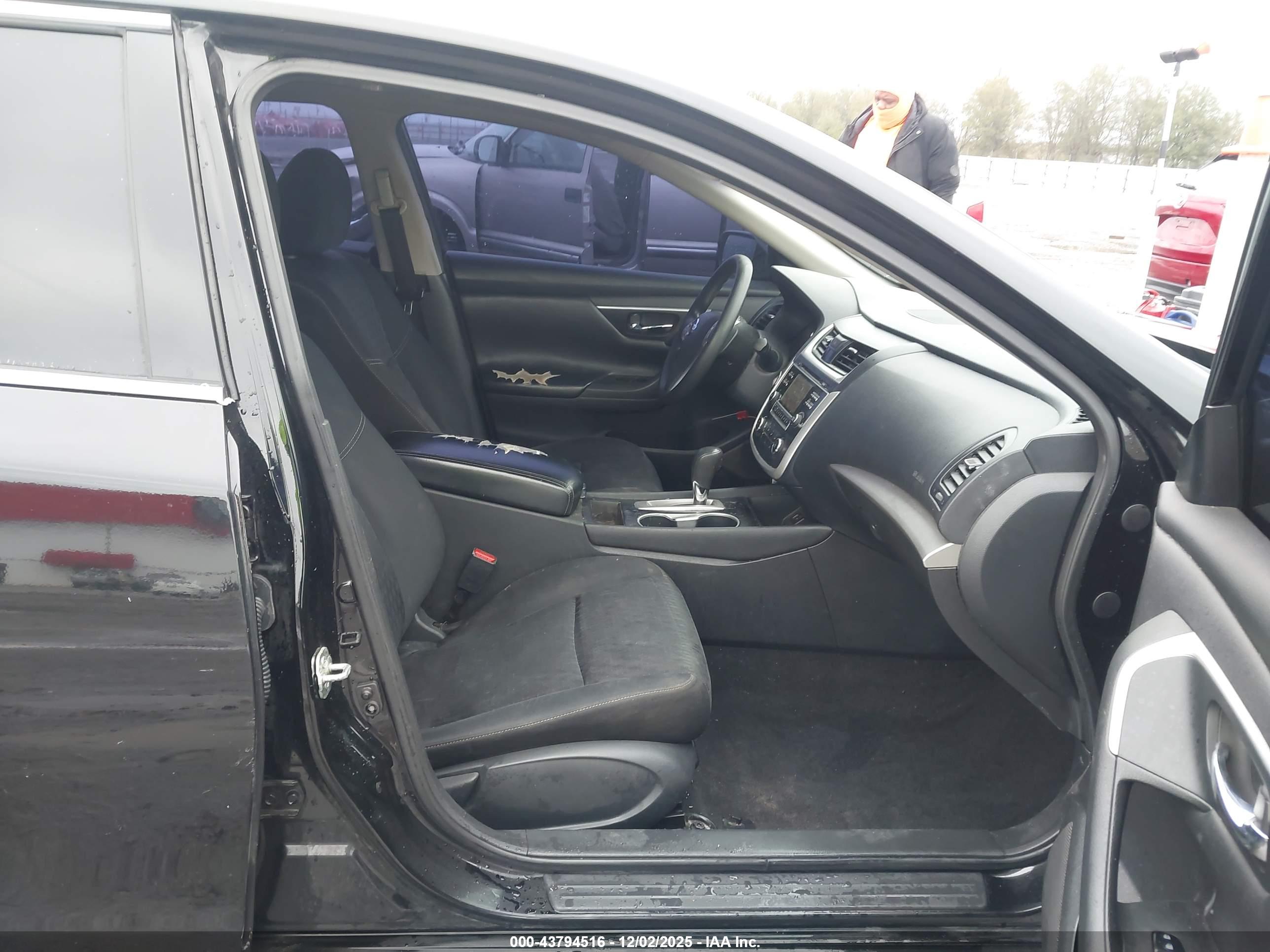 NISSAN ALTIMA image 5