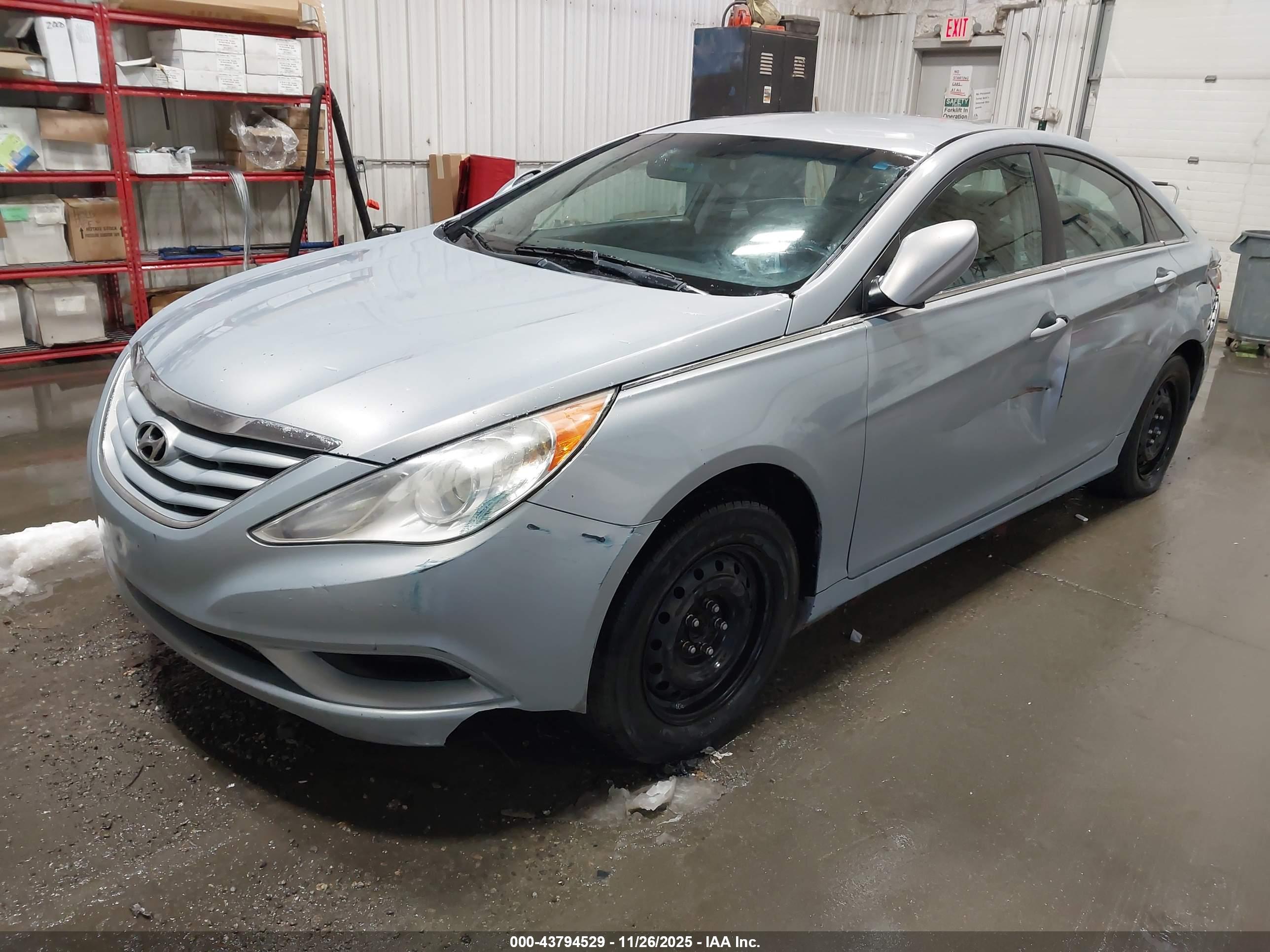 HYUNDAI SONATA image 2