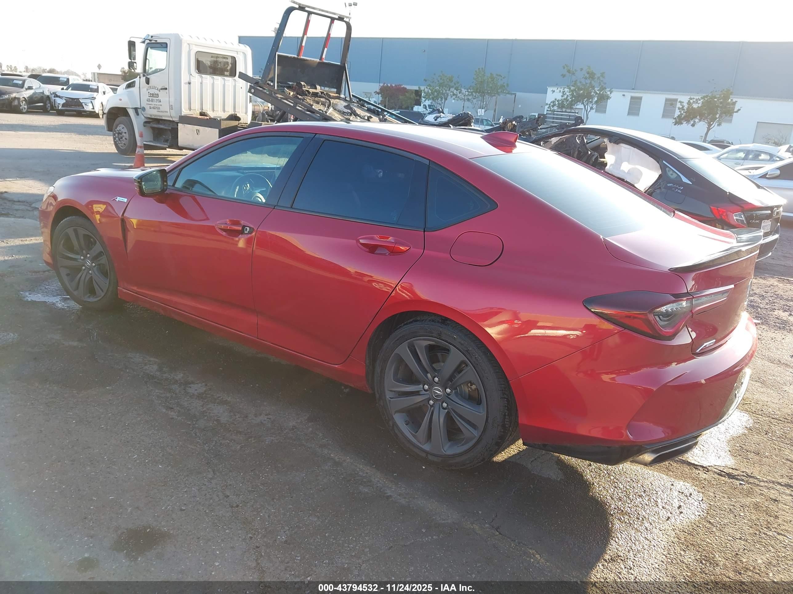 ACURA TLX image 3