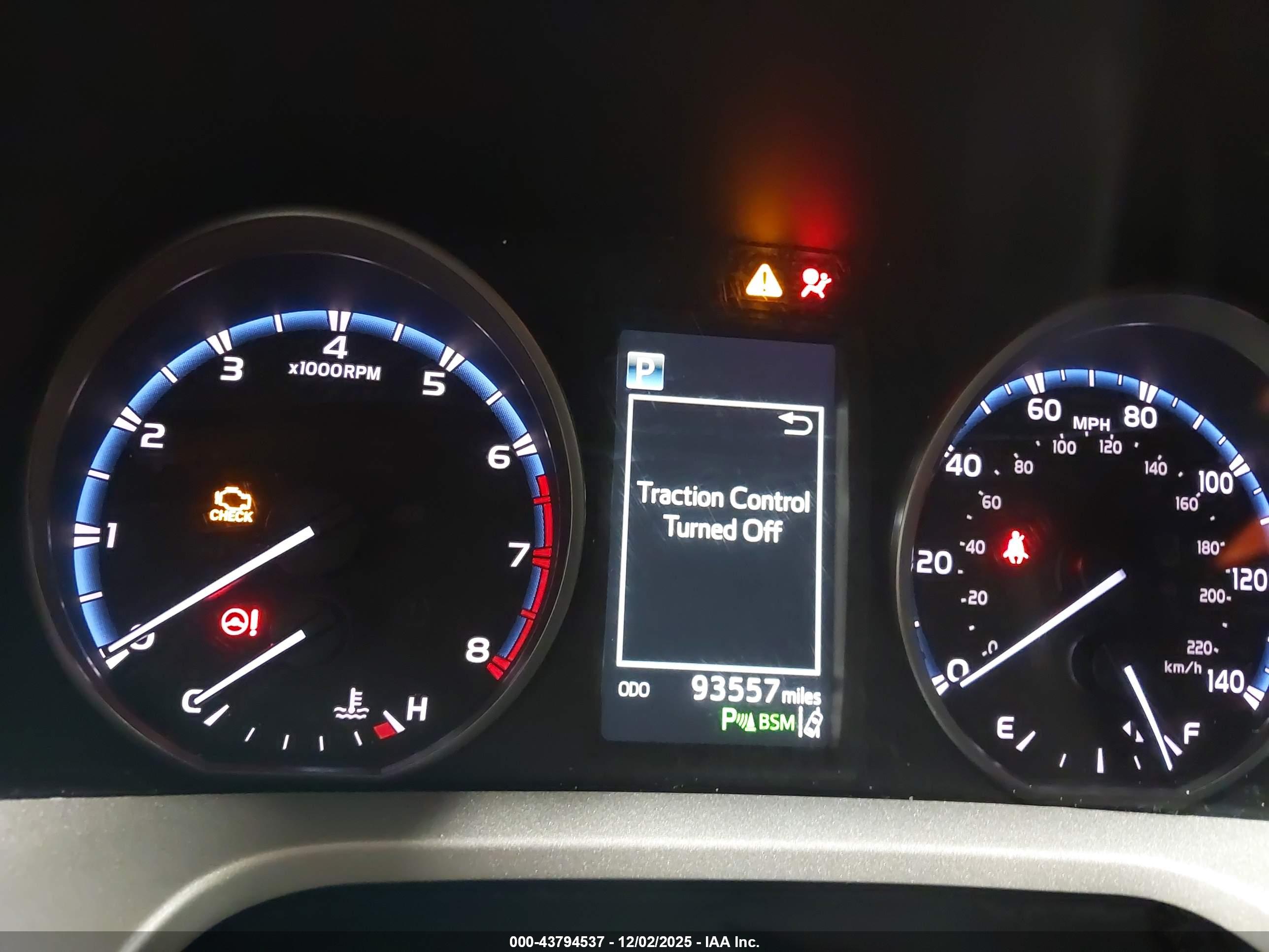 TOYOTA RAV4 image 7