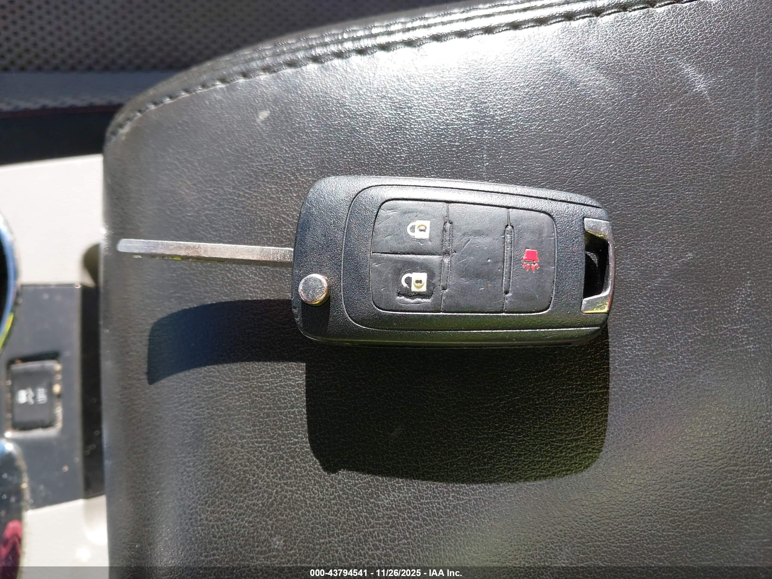 GMC TERRAIN image 11