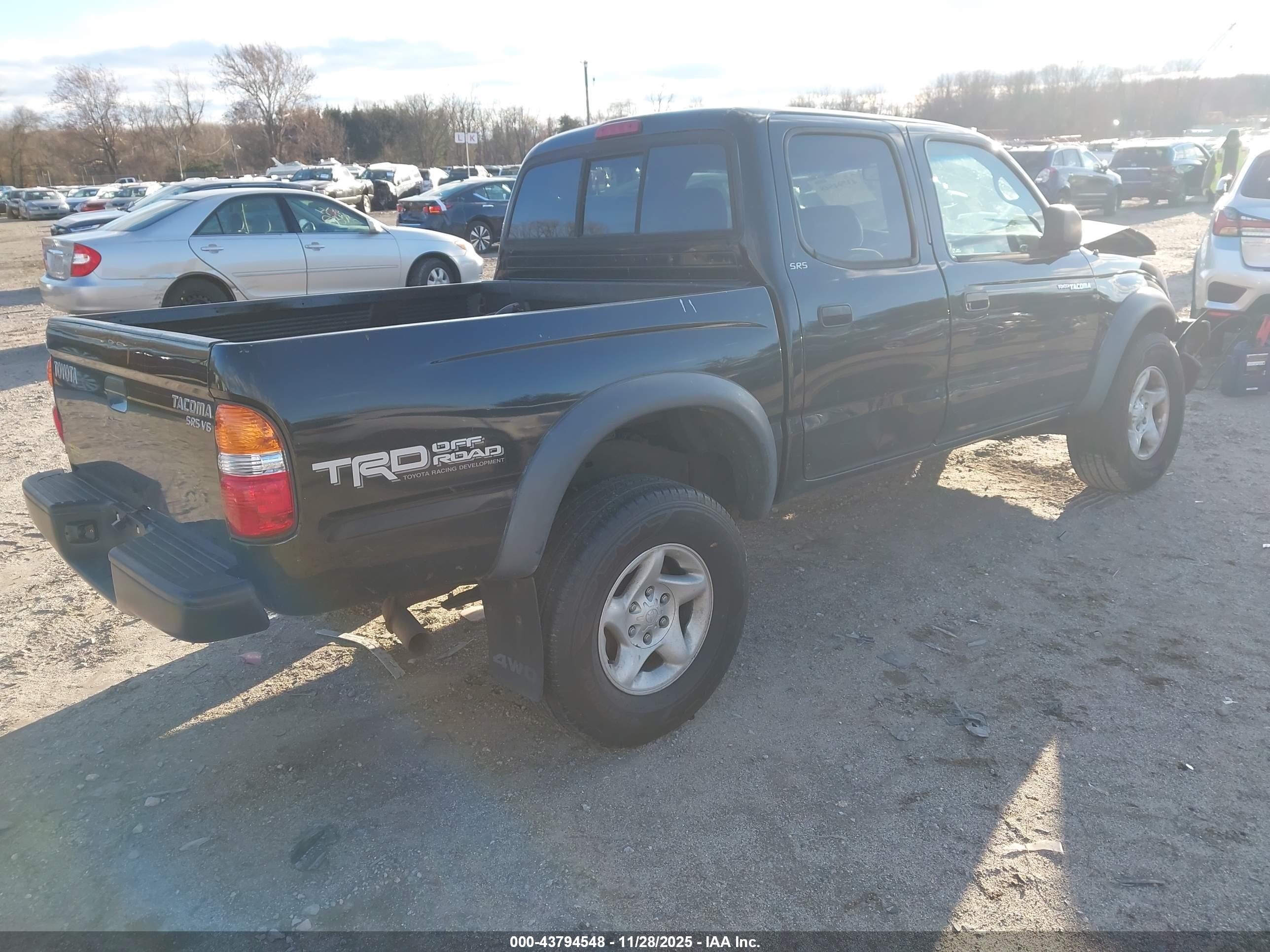 TOYOTA TACOMA image 4