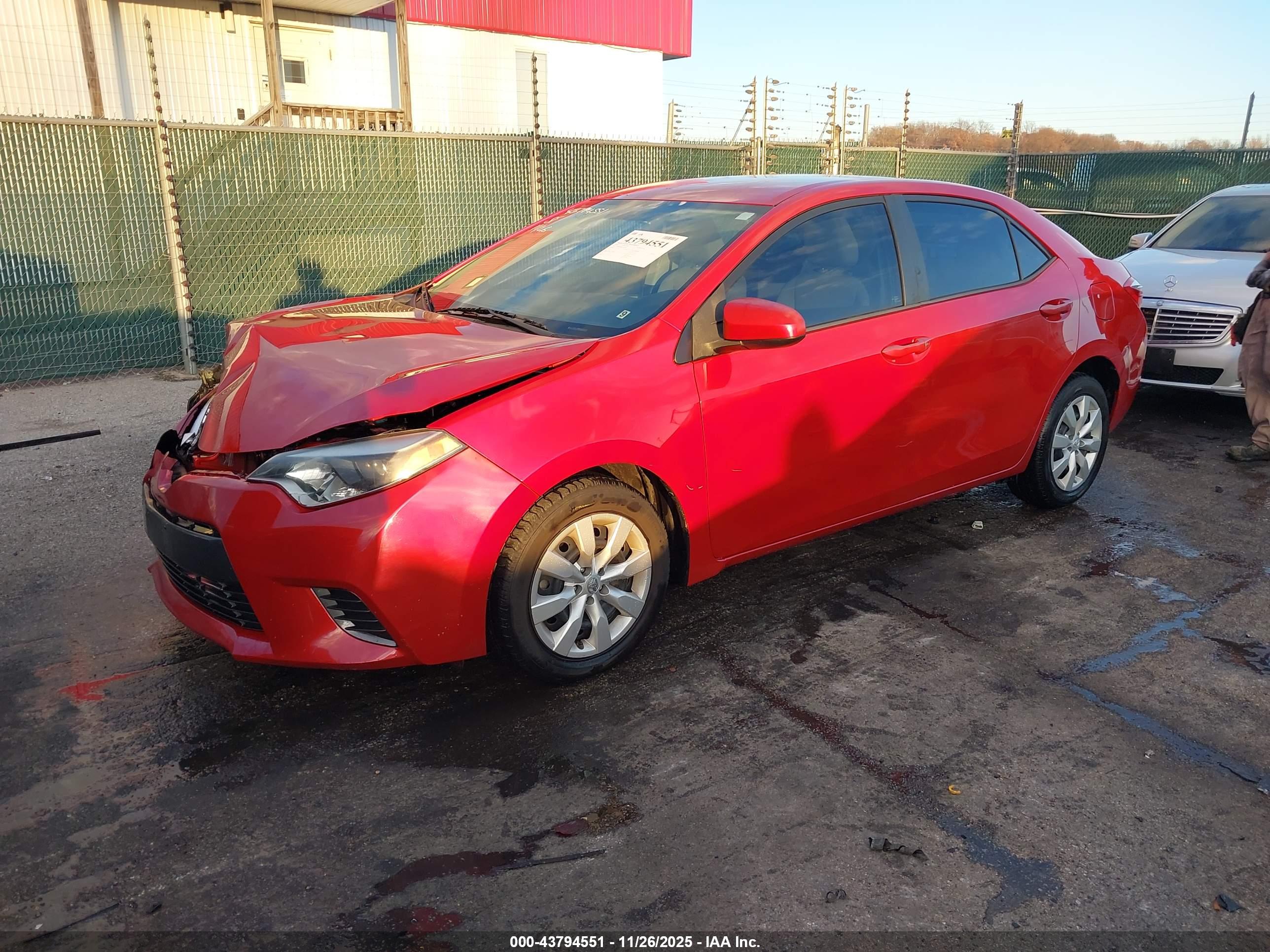 TOYOTA COROLLA image 2