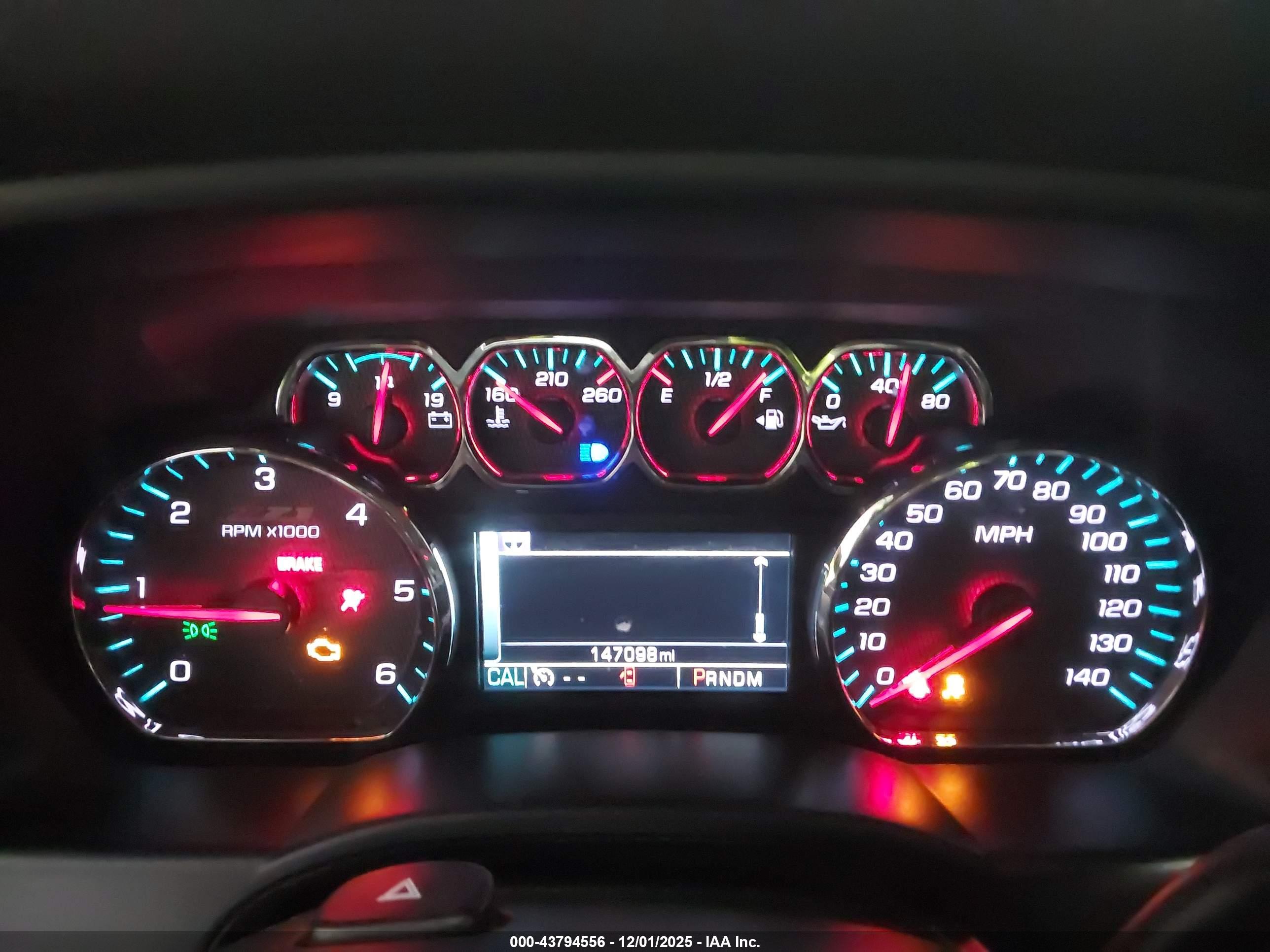 CHEVROLET SILVERADO image 7