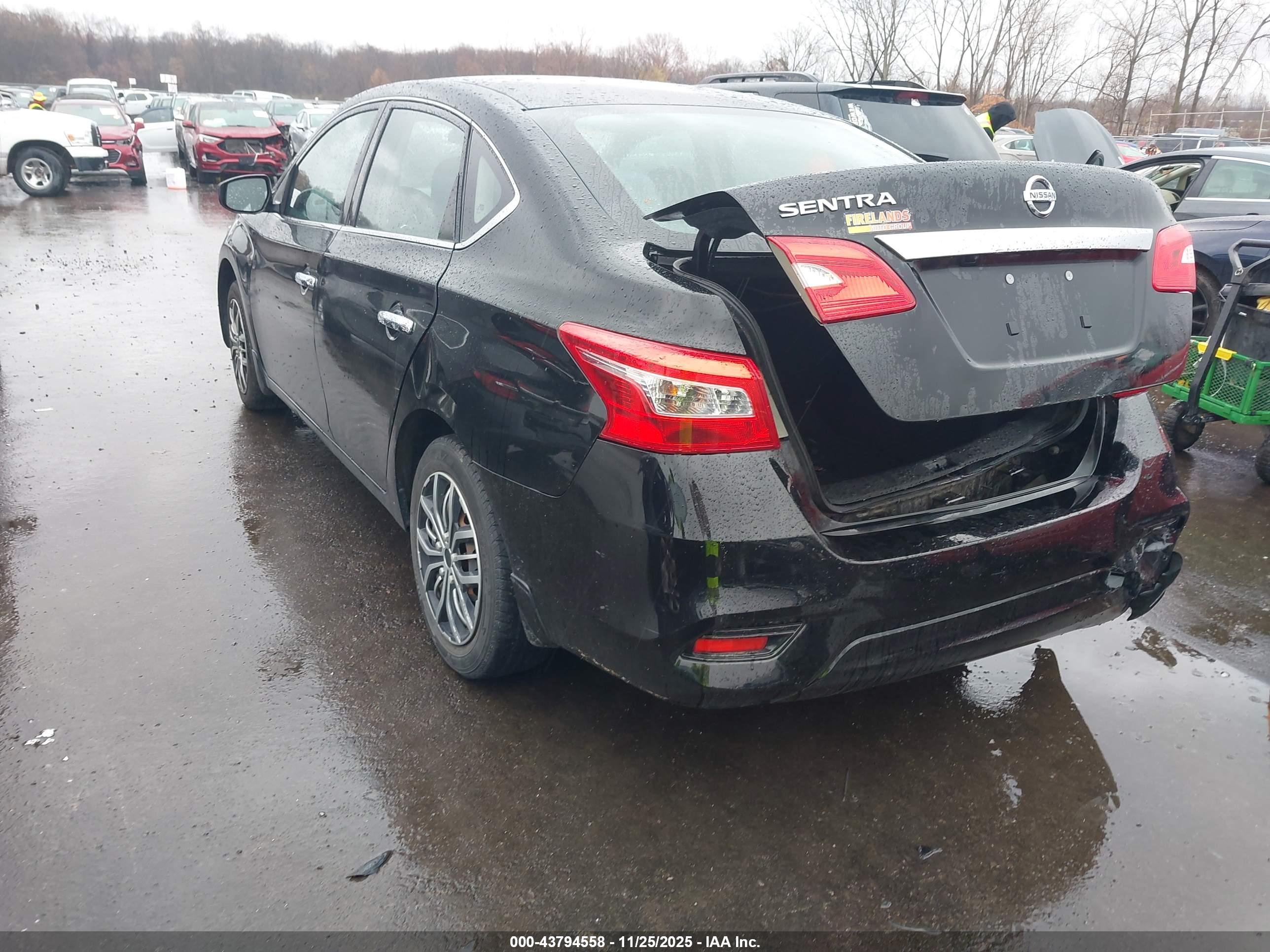 NISSAN SENTRA image 3