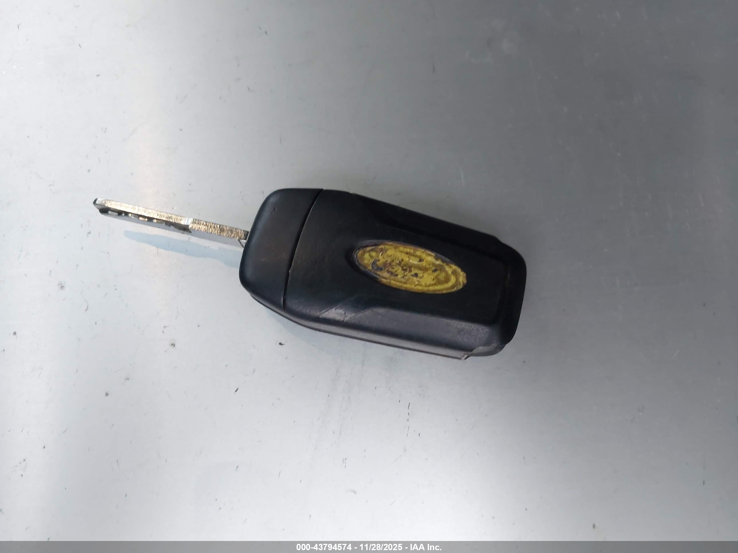 FORD F-250 image 11