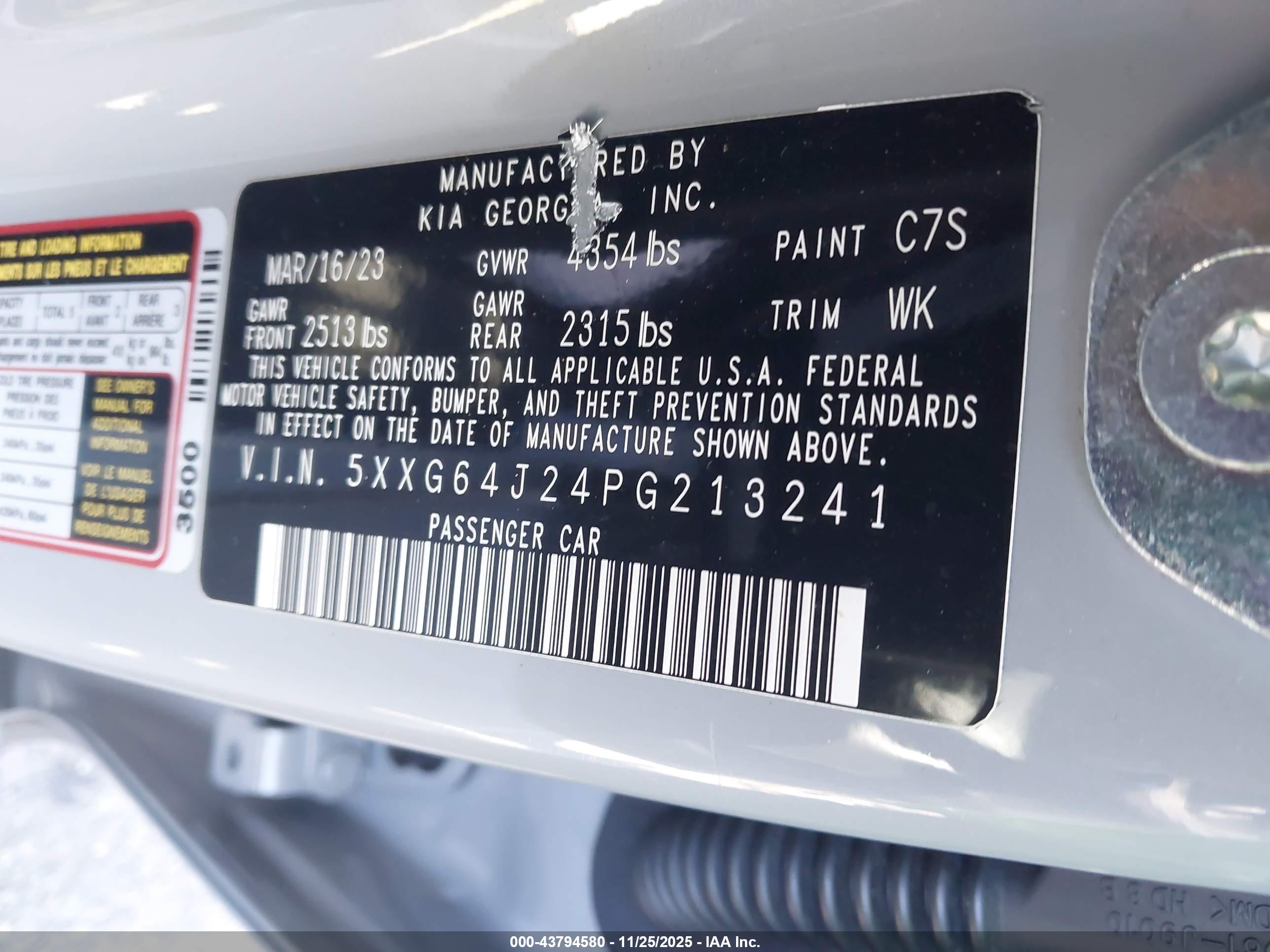 KIA K5 image 9