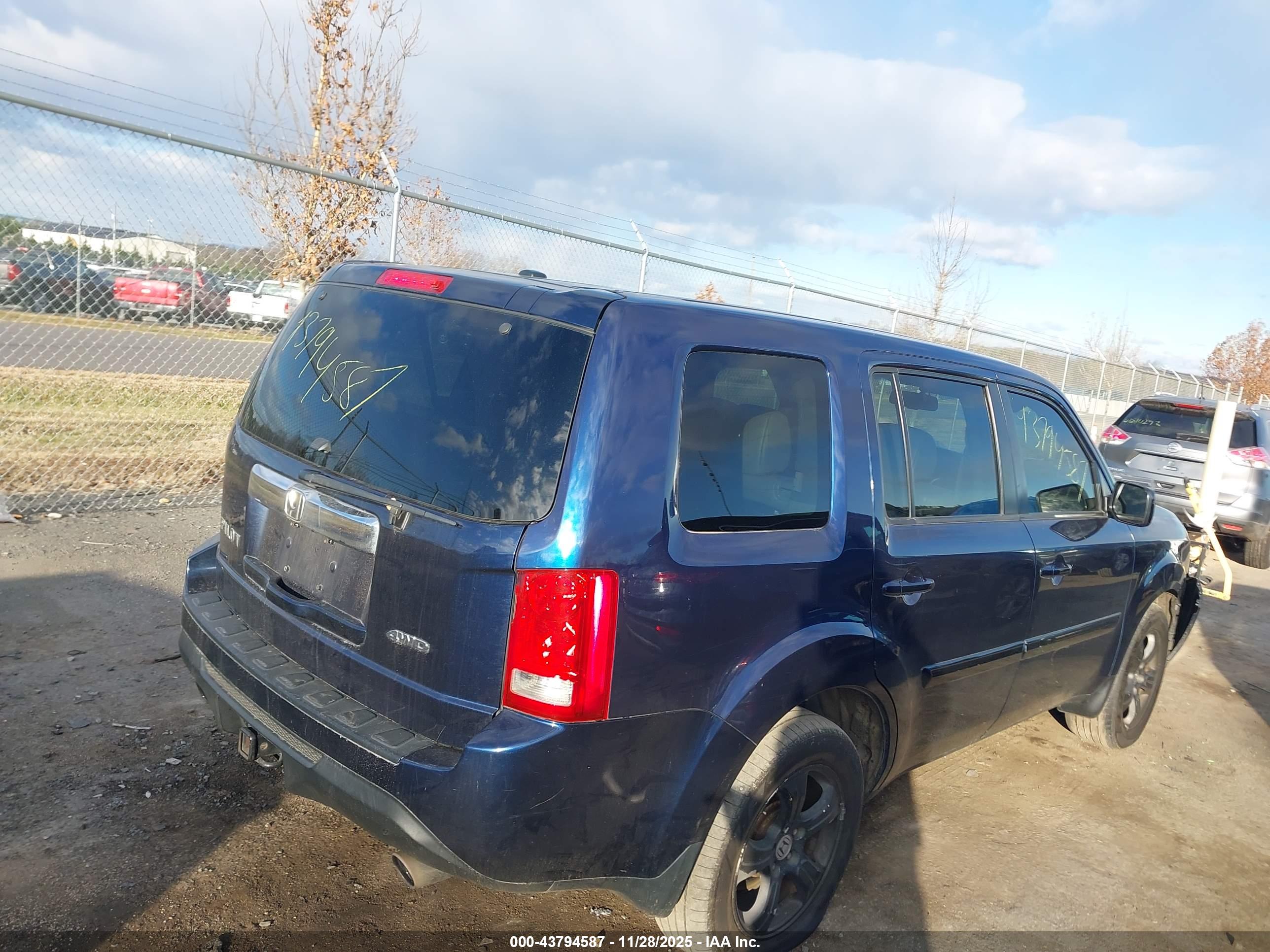 HONDA PILOT image 4