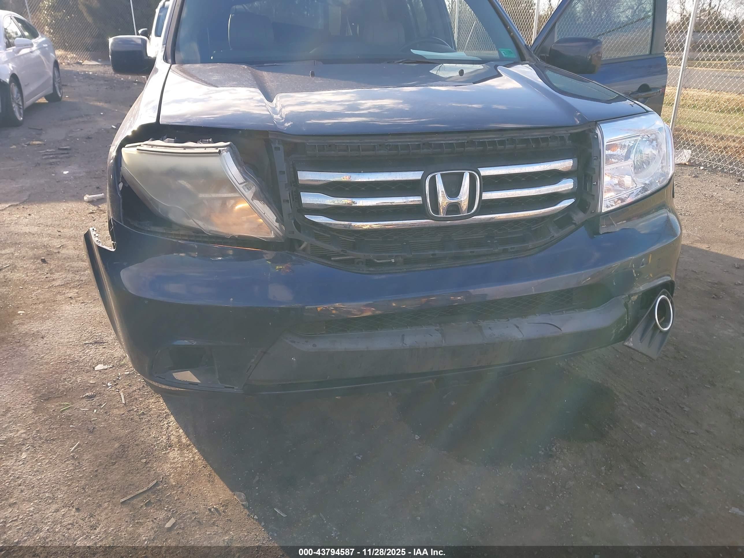 HONDA PILOT image 6