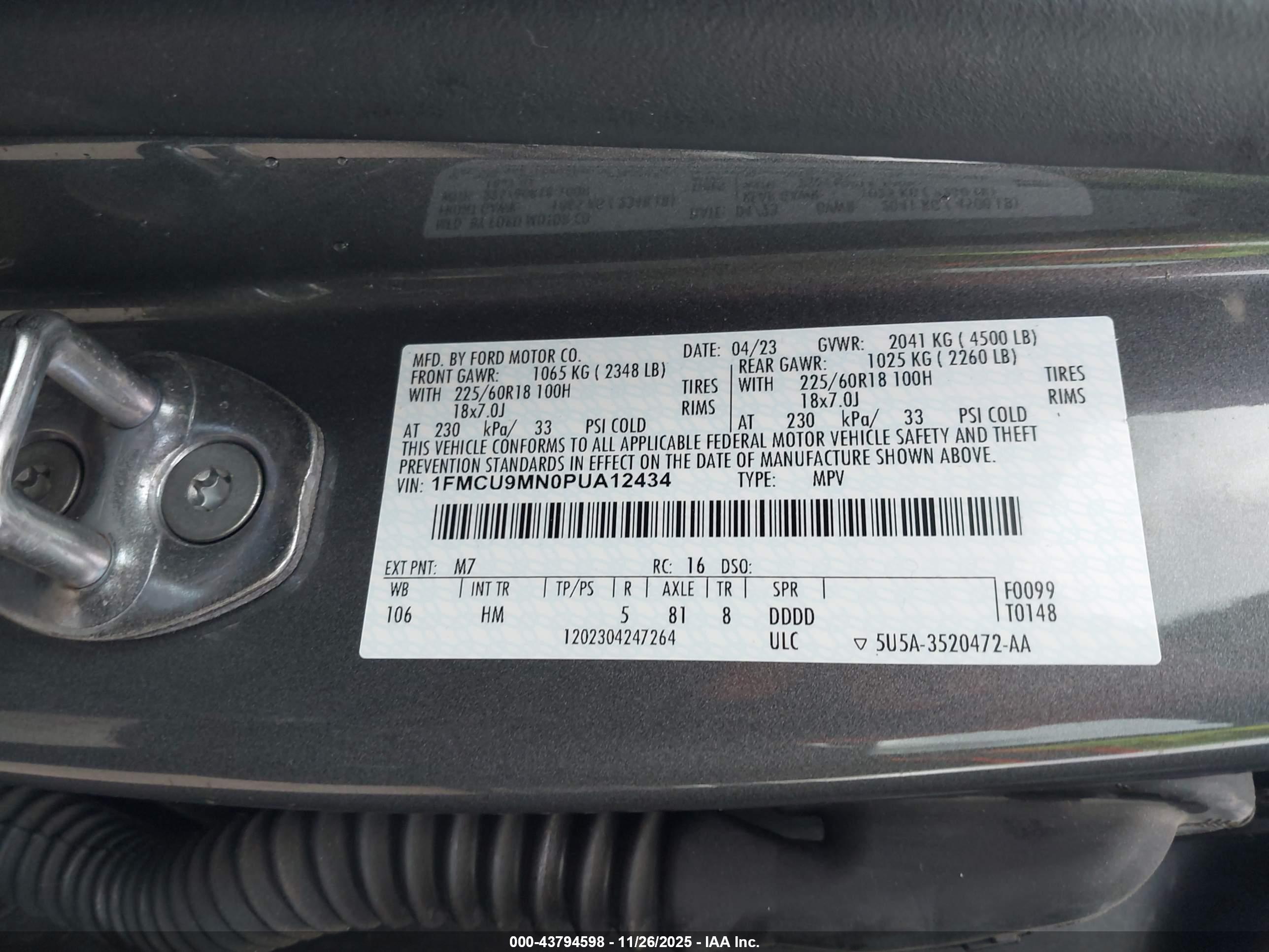 FORD ESCAPE image 9
