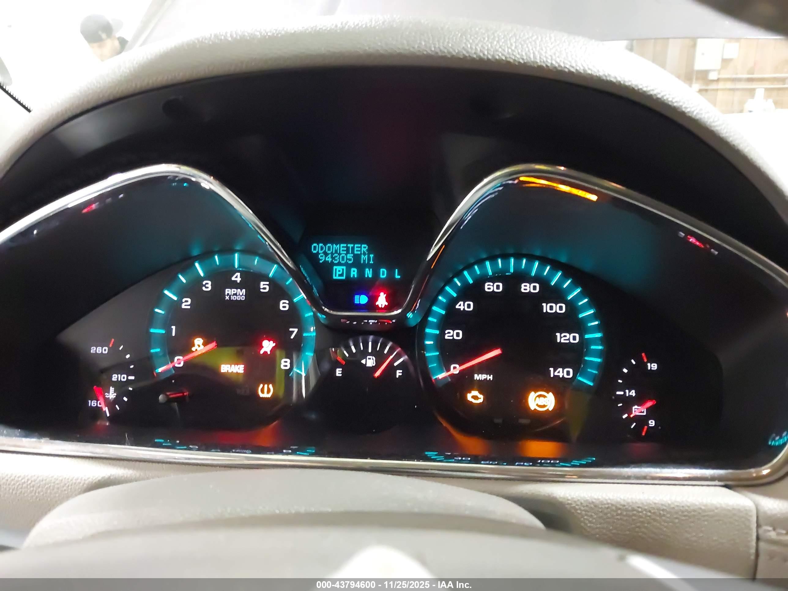 CHEVROLET TRAVERSE image 7