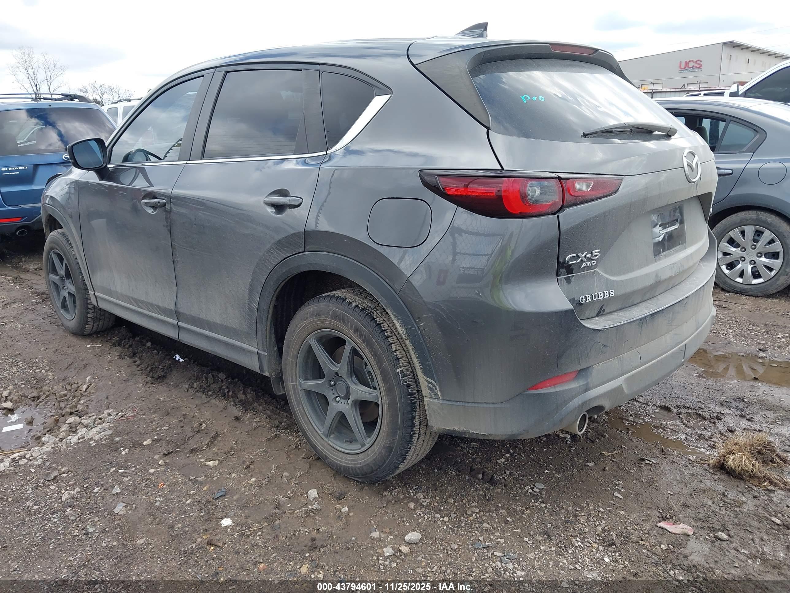 MAZDA CX-5 image 3
