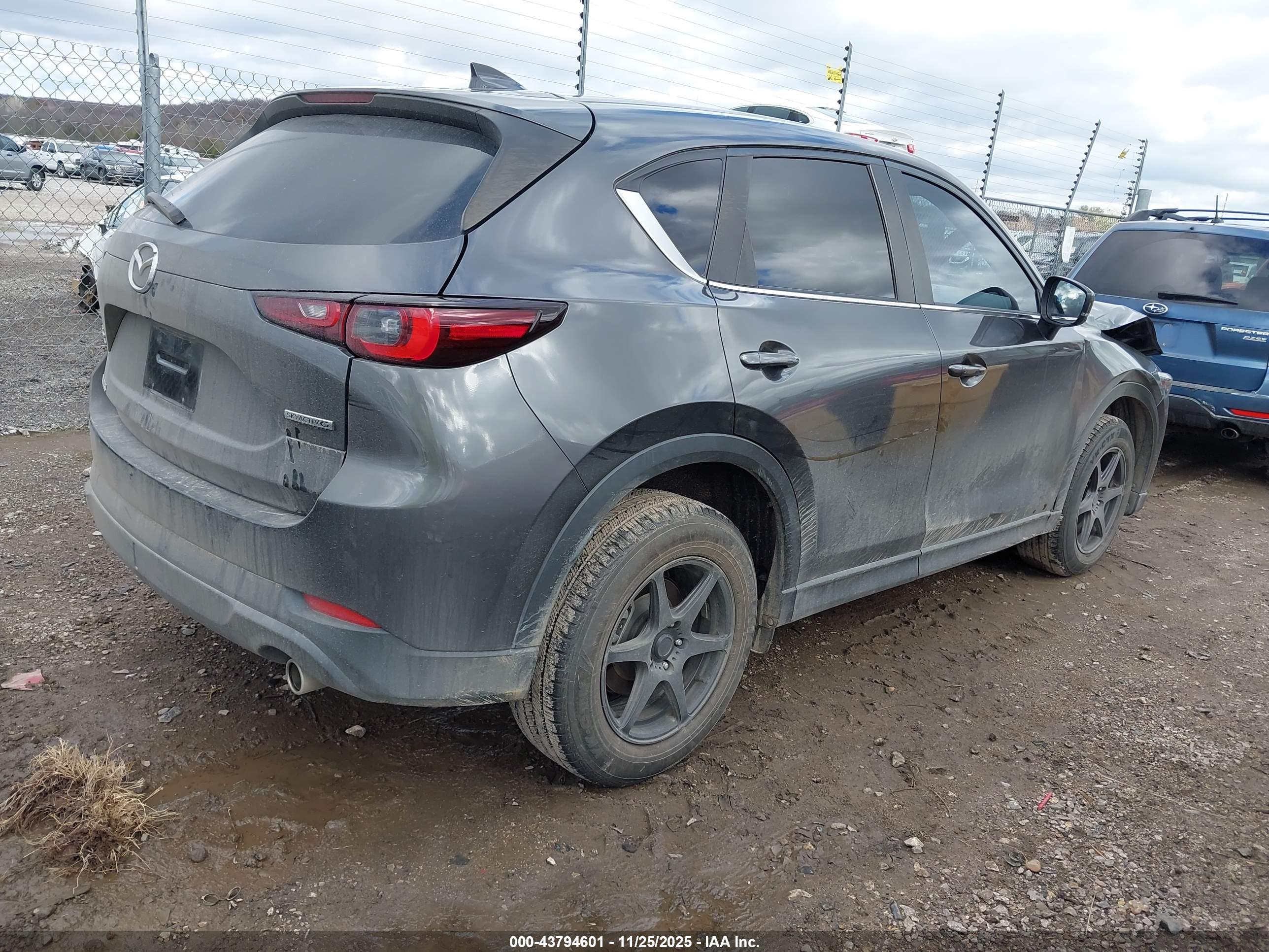 MAZDA CX-5 image 4