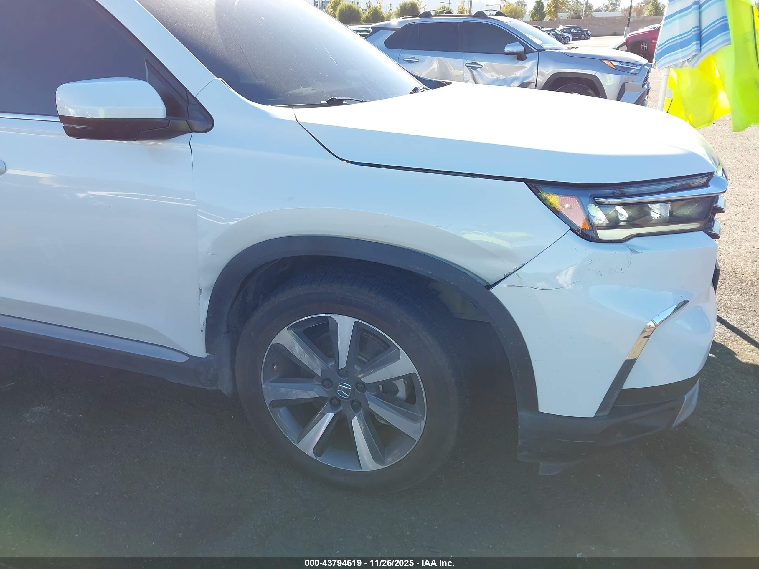 HONDA PILOT image 6