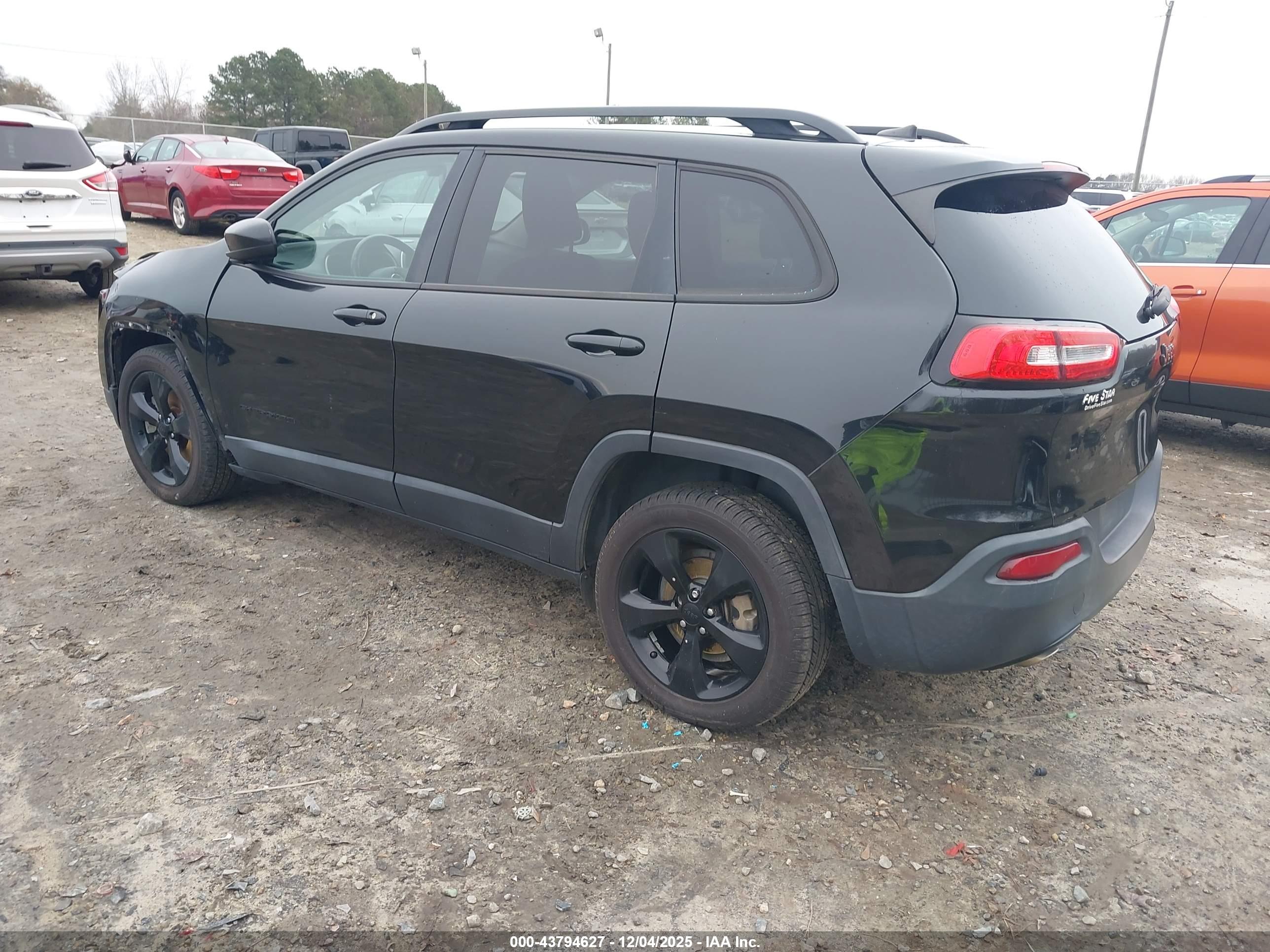 JEEP CHEROKEE image 3