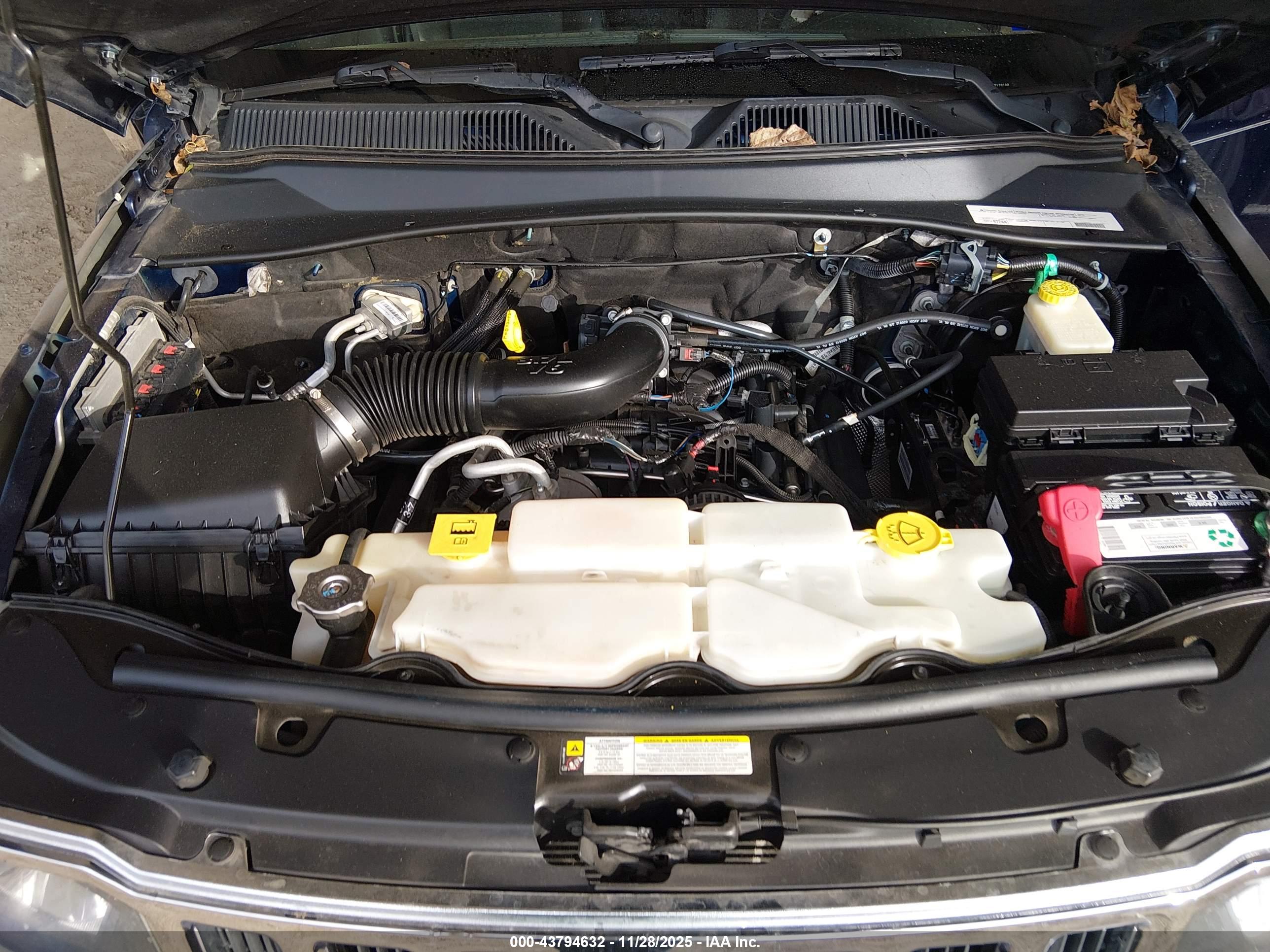 JEEP LIBERTY image 10