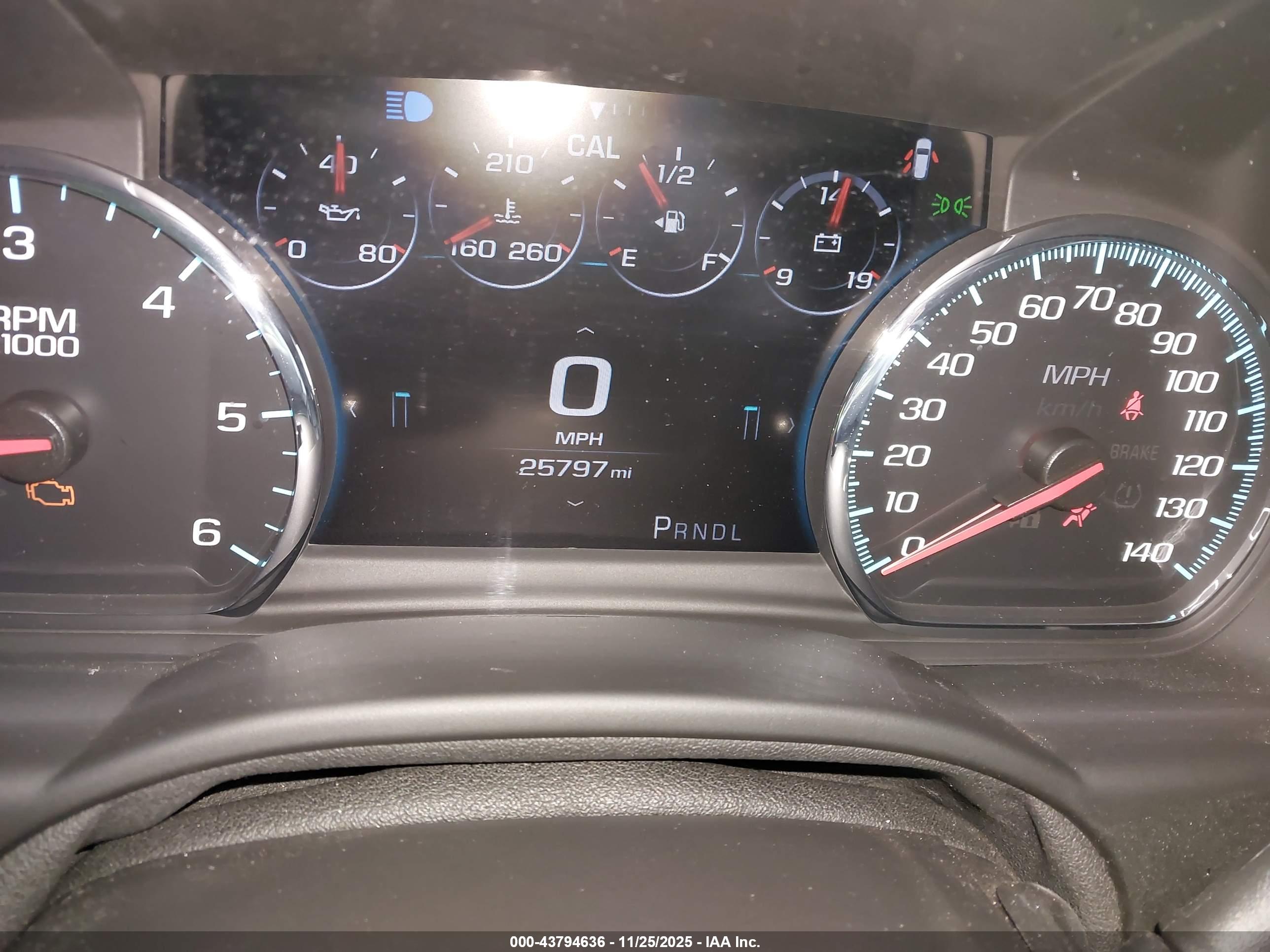 GMC YUKON image 7