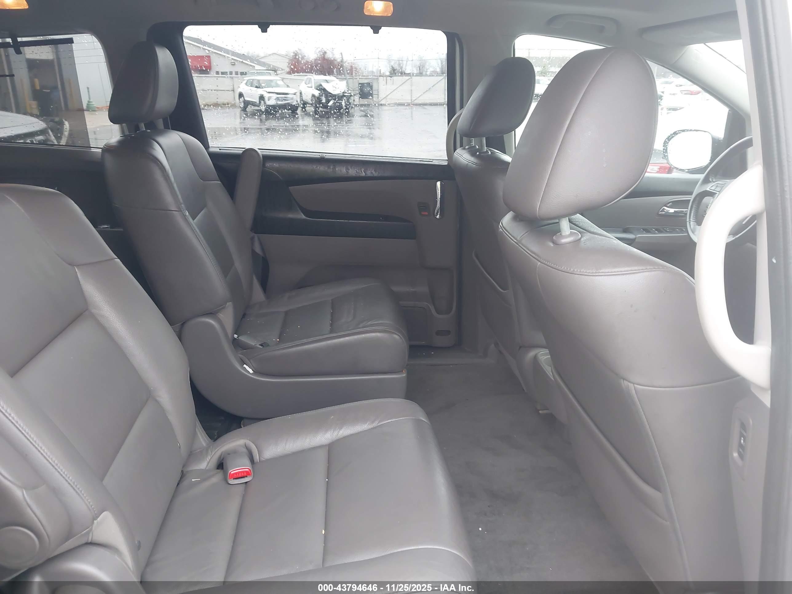 HONDA ODYSSEY image 8