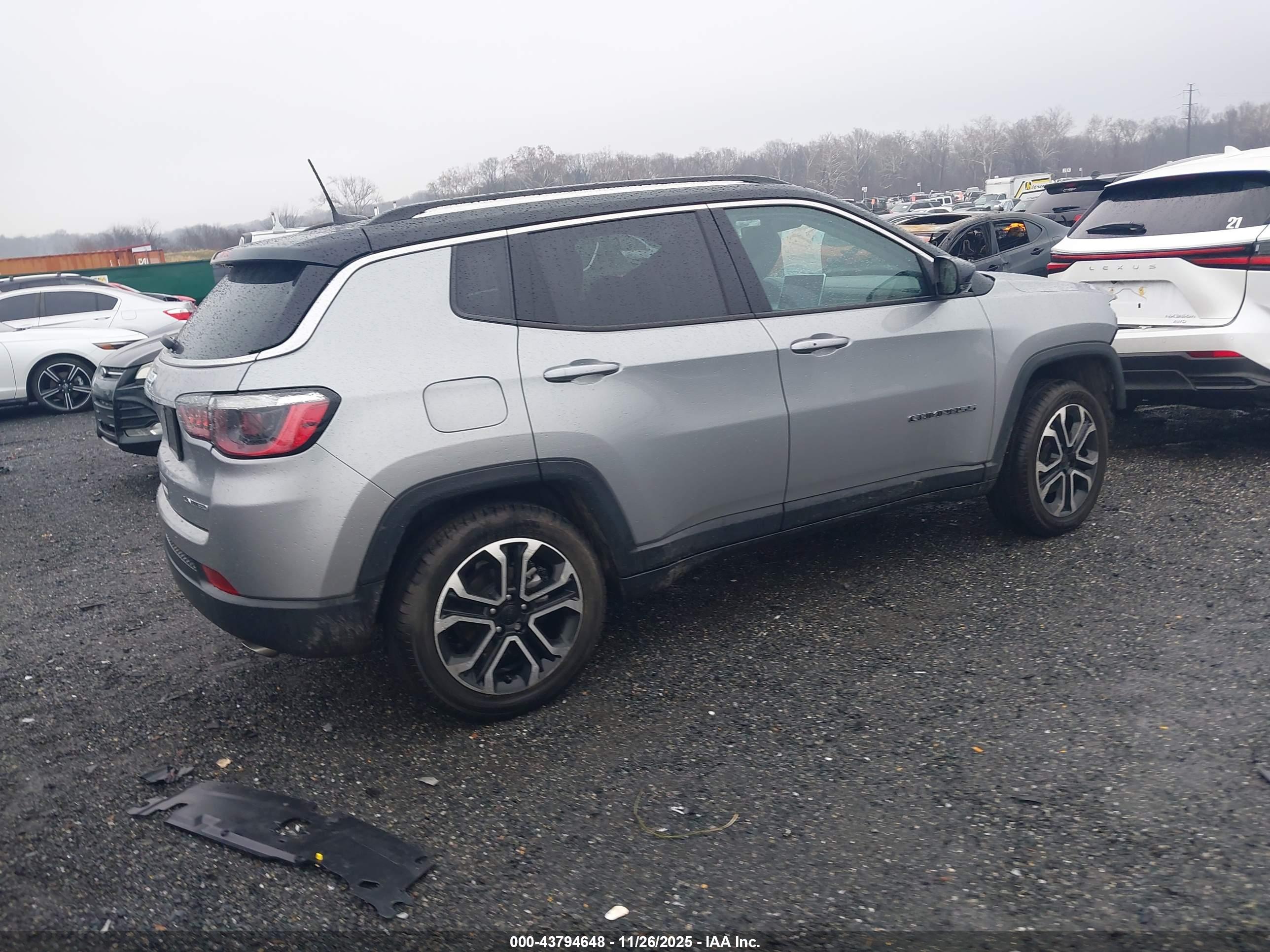 JEEP COMPASS image 4