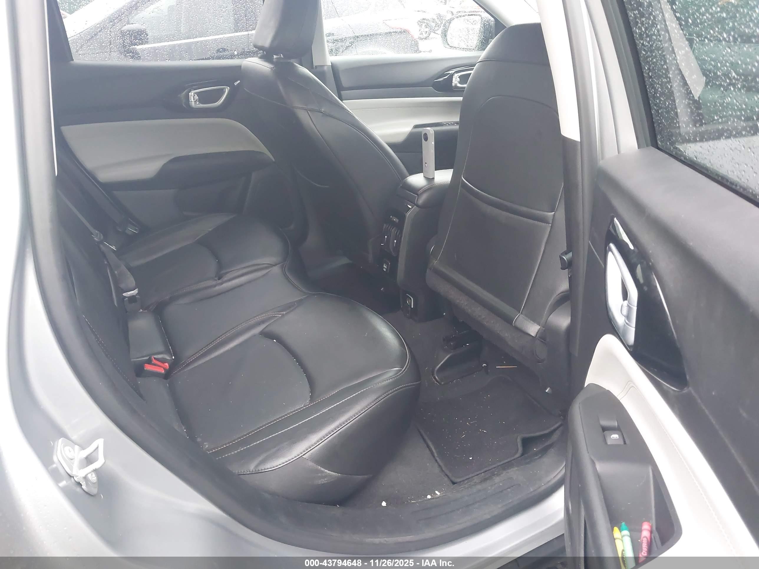 JEEP COMPASS image 8