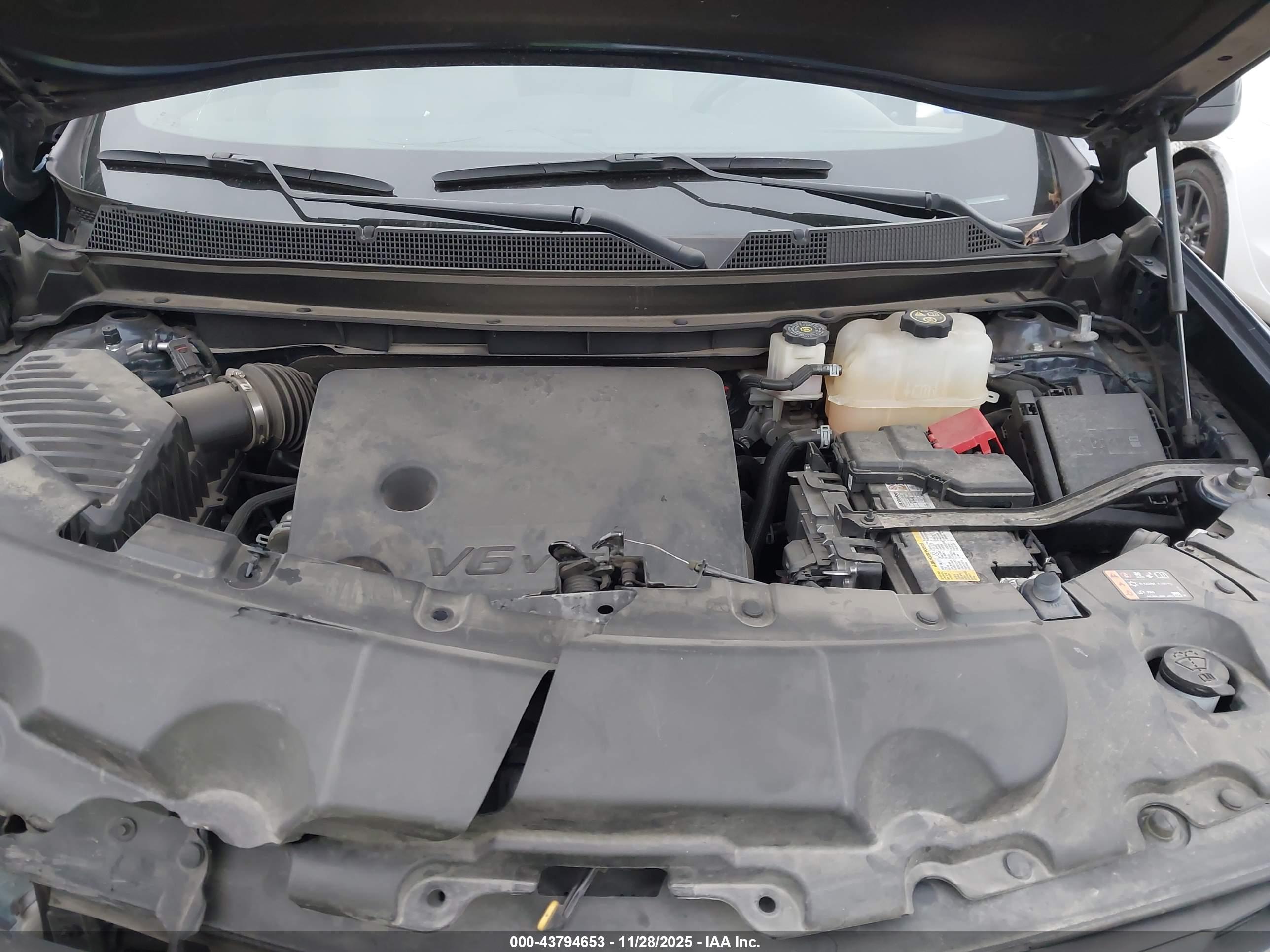 CHEVROLET TRAVERSE image 10
