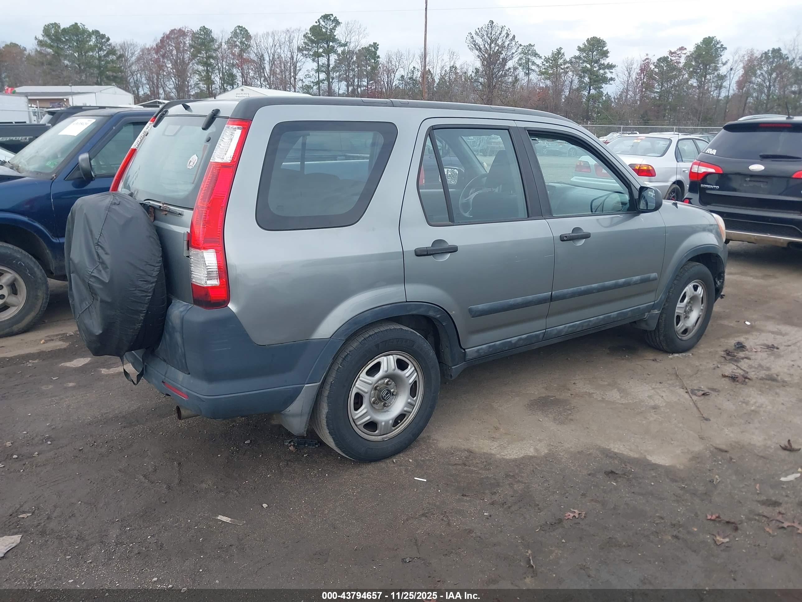HONDA CR-V image 4