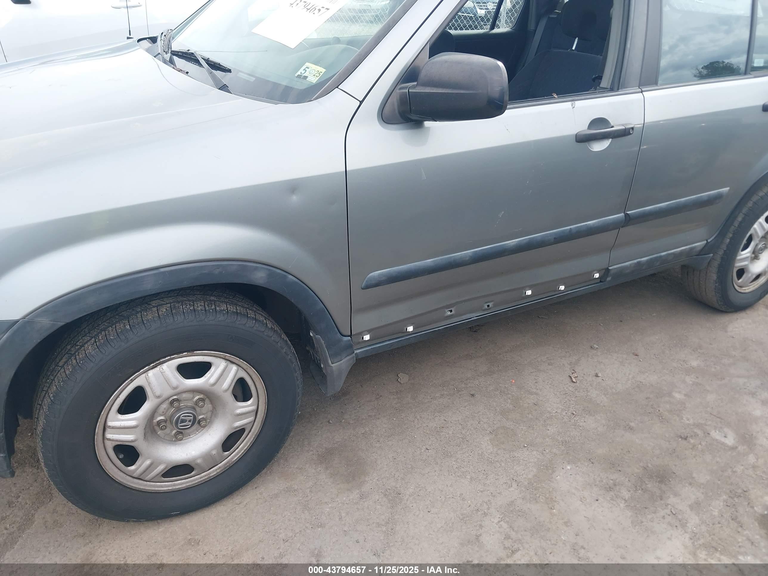 HONDA CR-V image 6
