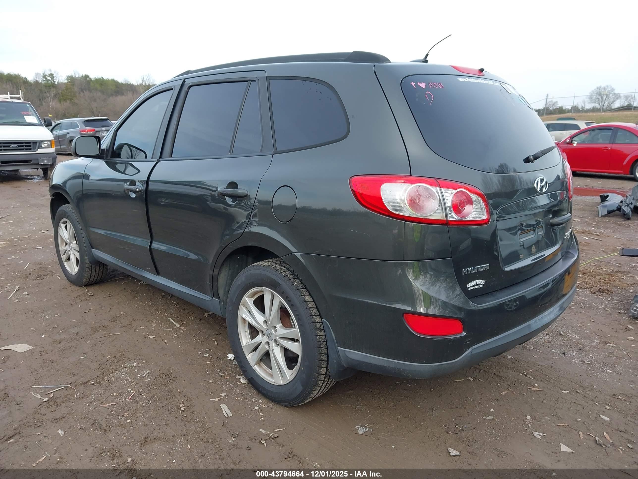 HYUNDAI SANTA image 3
