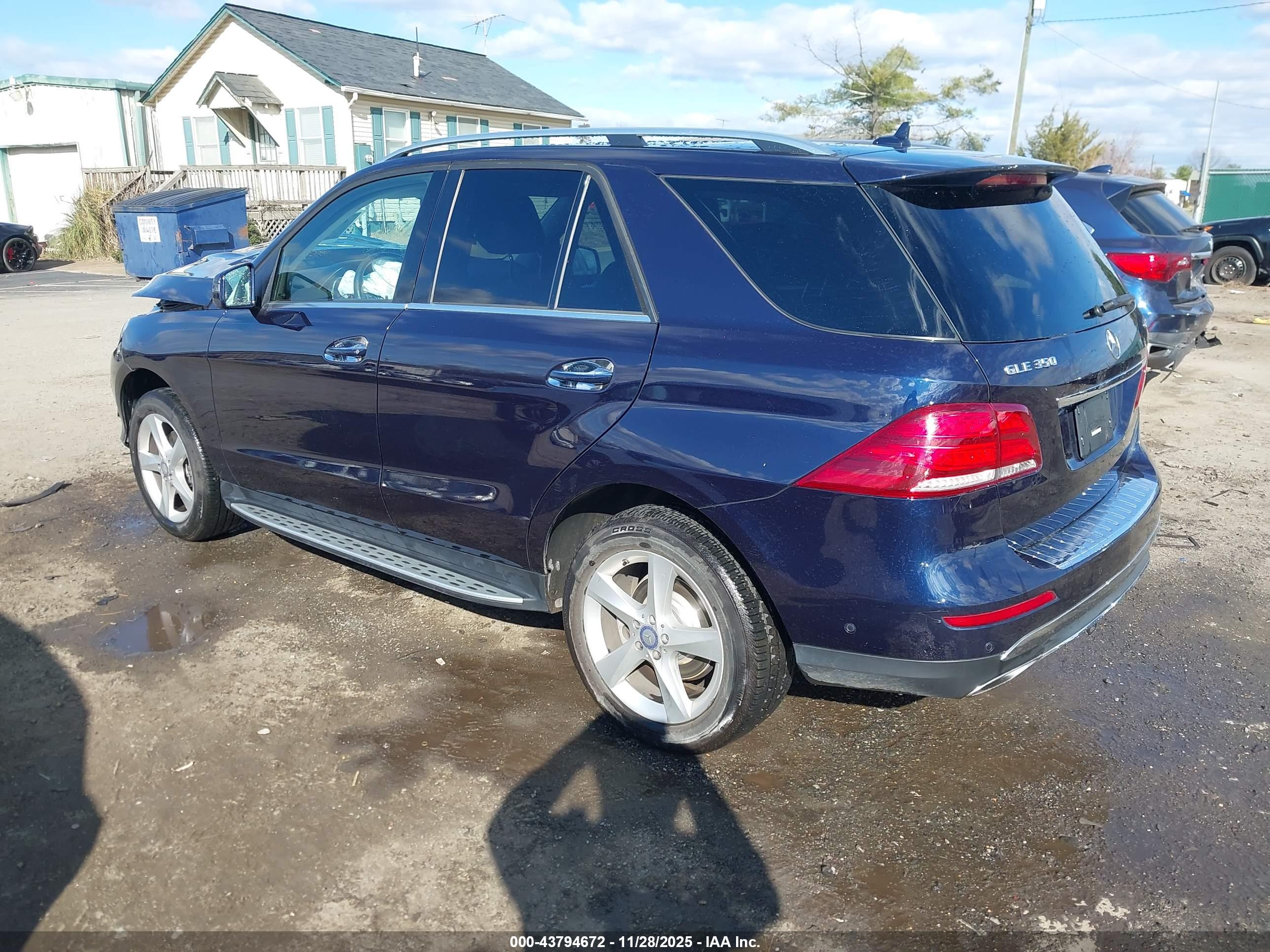 MERCEDES-BENZ GLE image 3