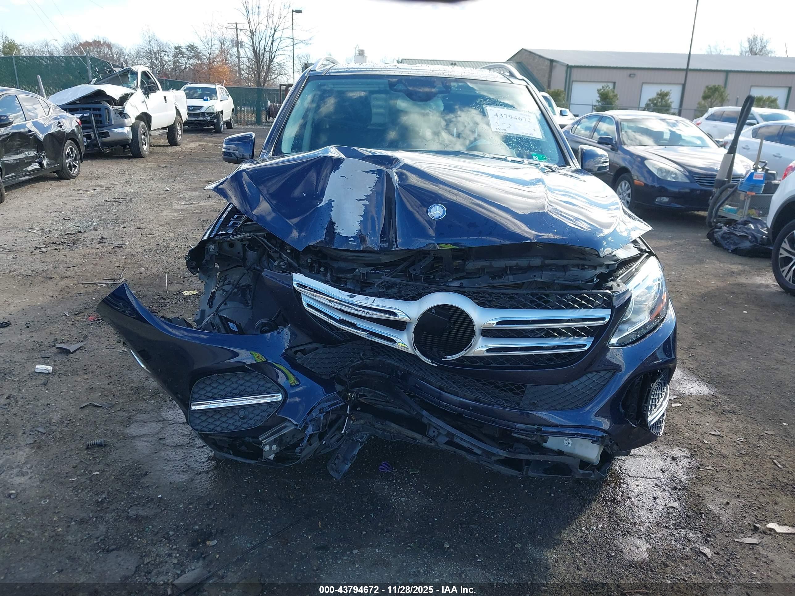 MERCEDES-BENZ GLE image 6