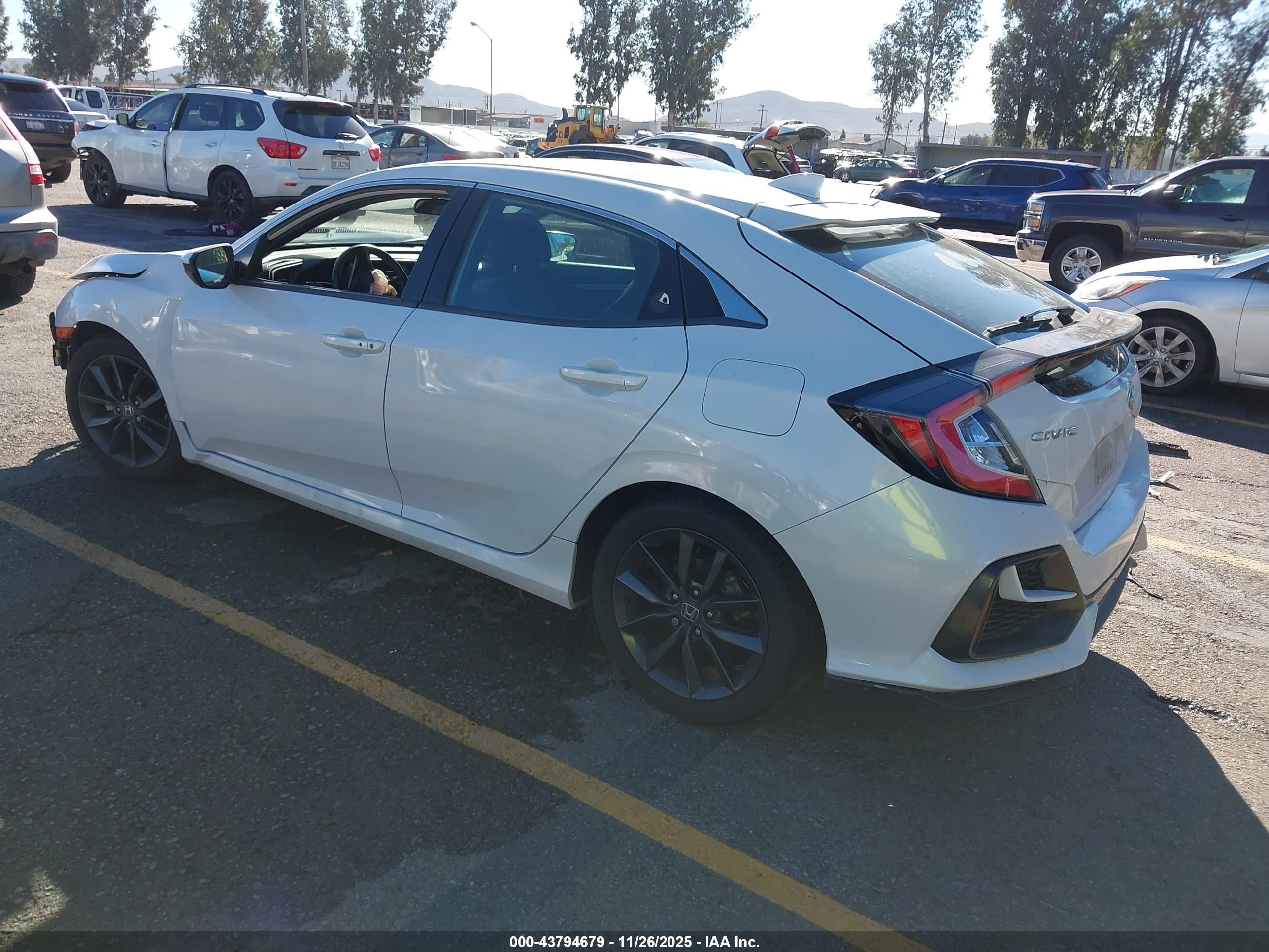 HONDA CIVIC image 3