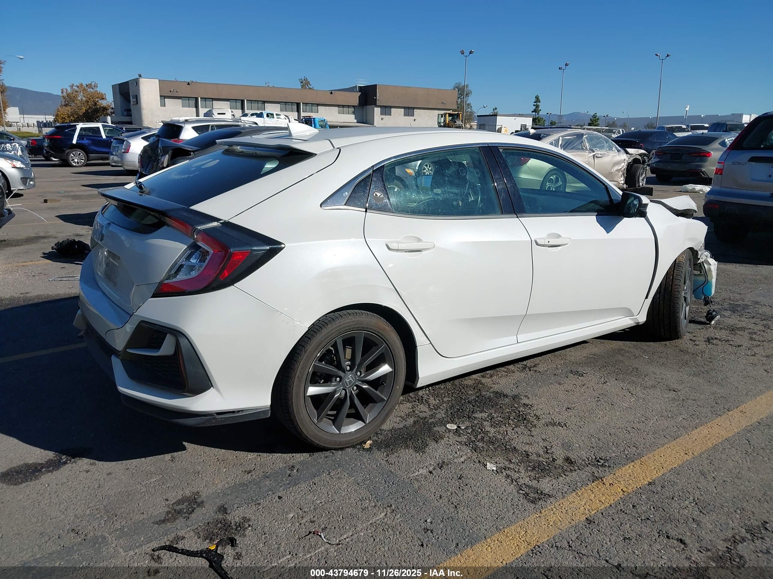 HONDA CIVIC image 4