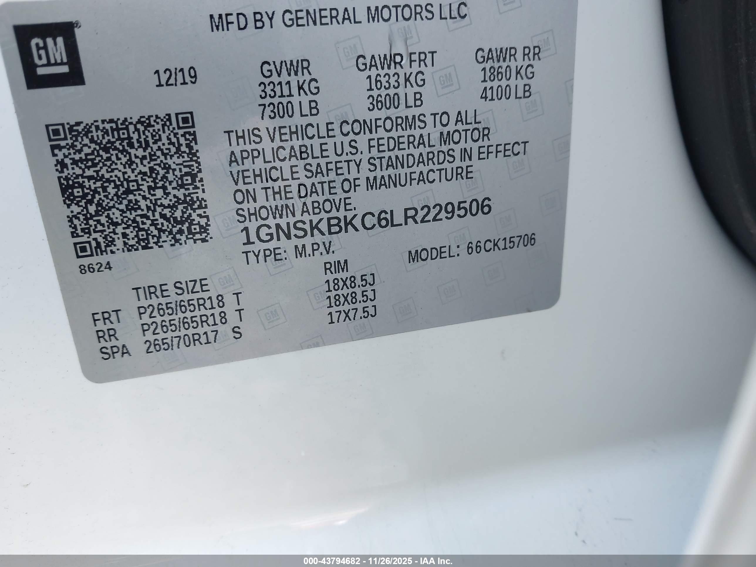 CHEVROLET TAHOE image 9