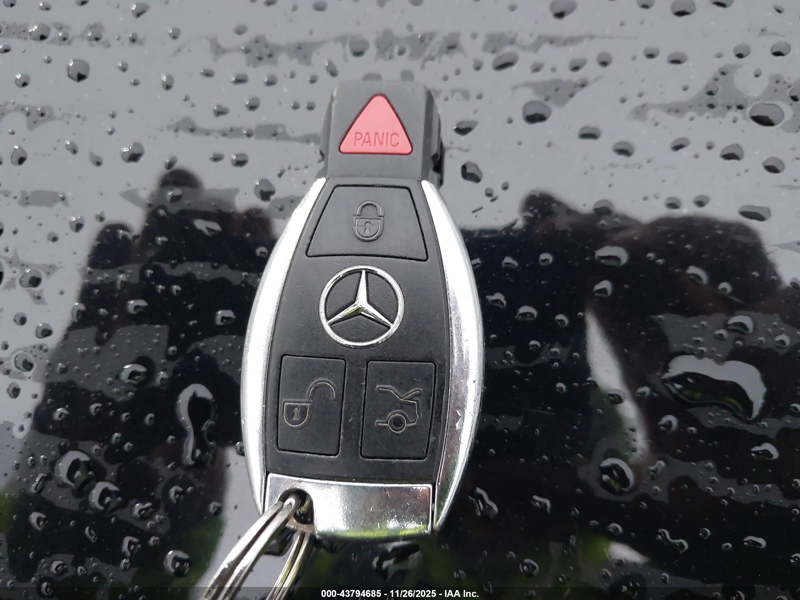 MERCEDES-BENZ C image 11