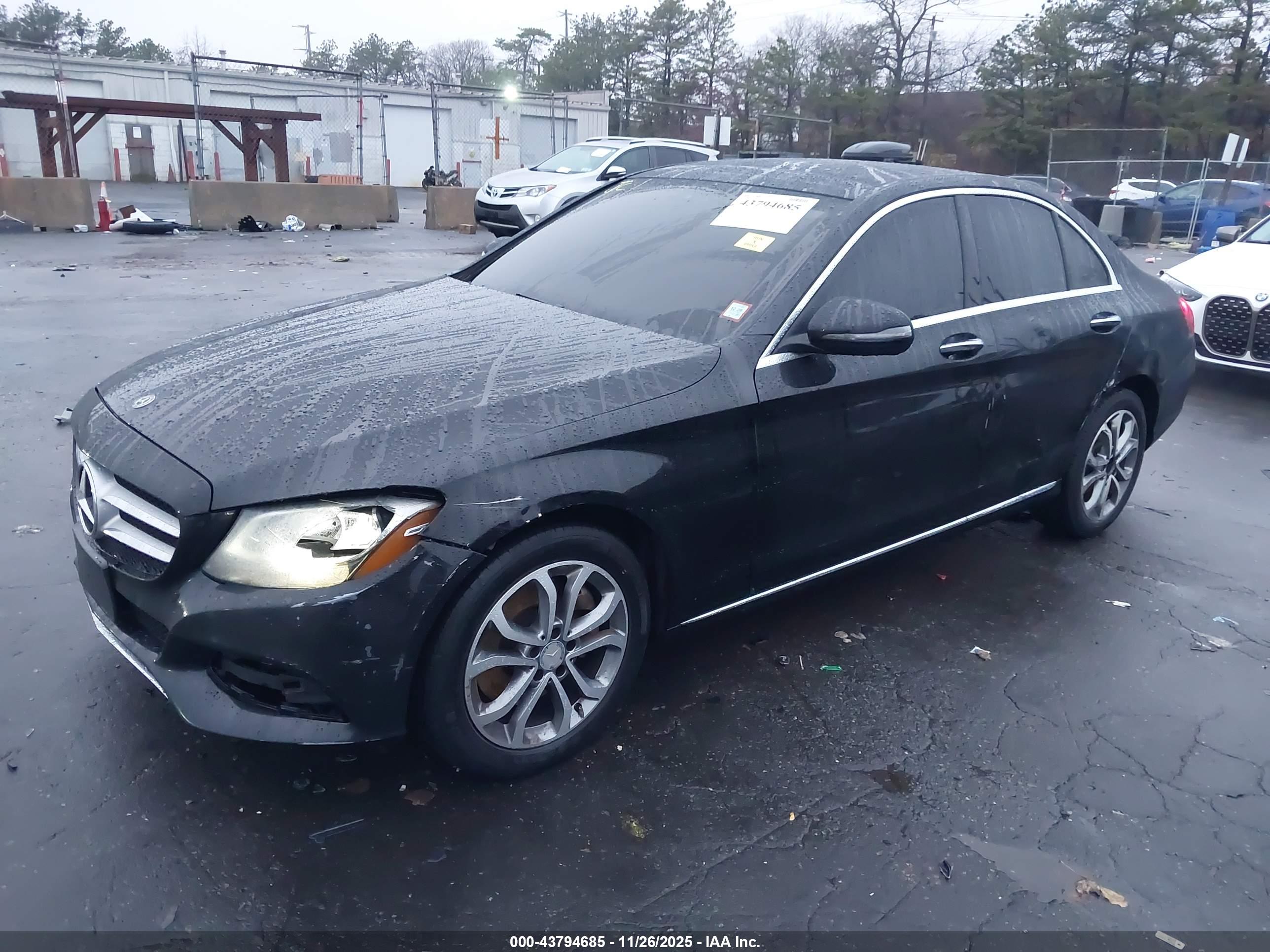 MERCEDES-BENZ C image 2