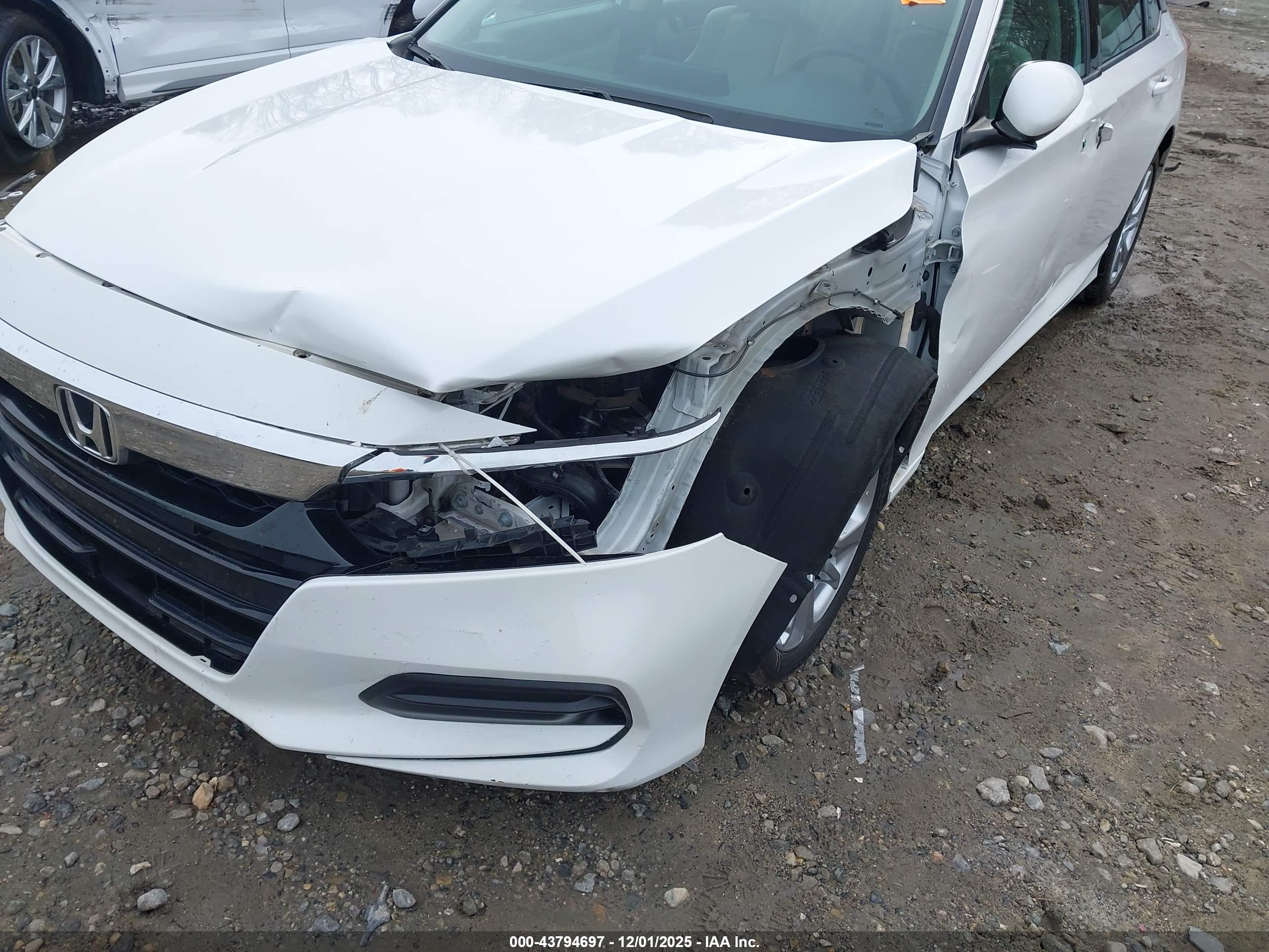 HONDA ACCORD image 6