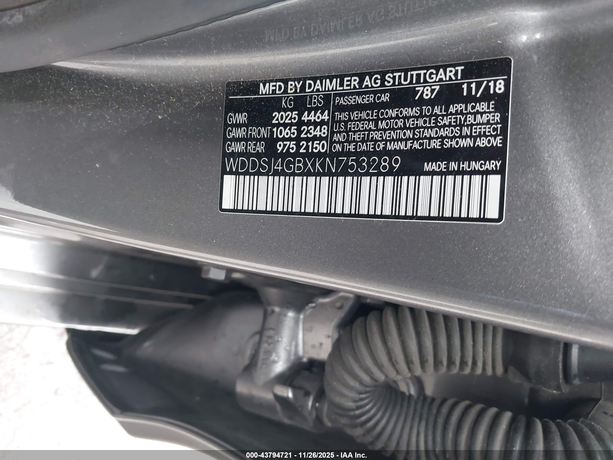 MERCEDES-BENZ CLA image 9