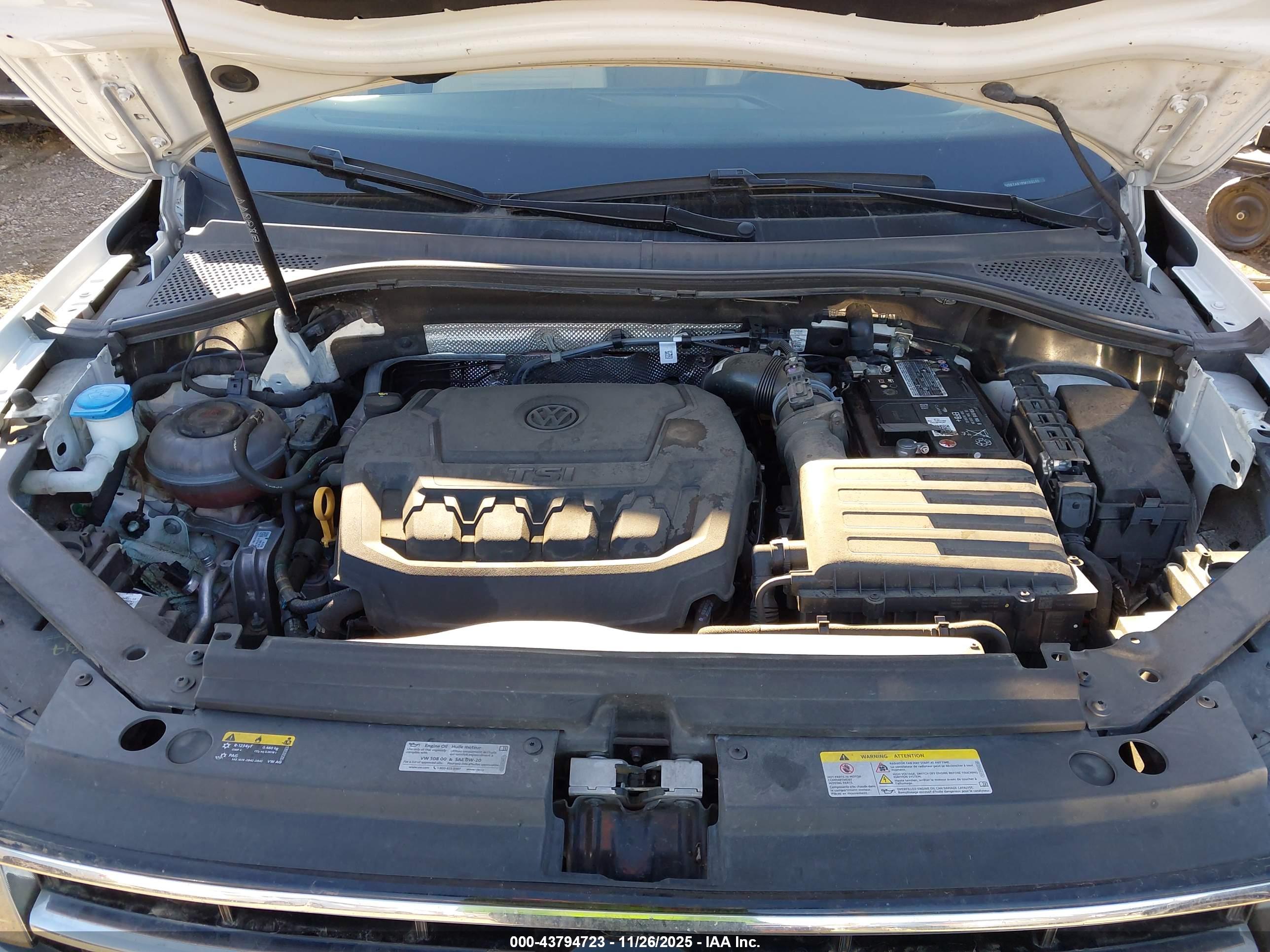 VOLKSWAGEN TIGUAN image 10
