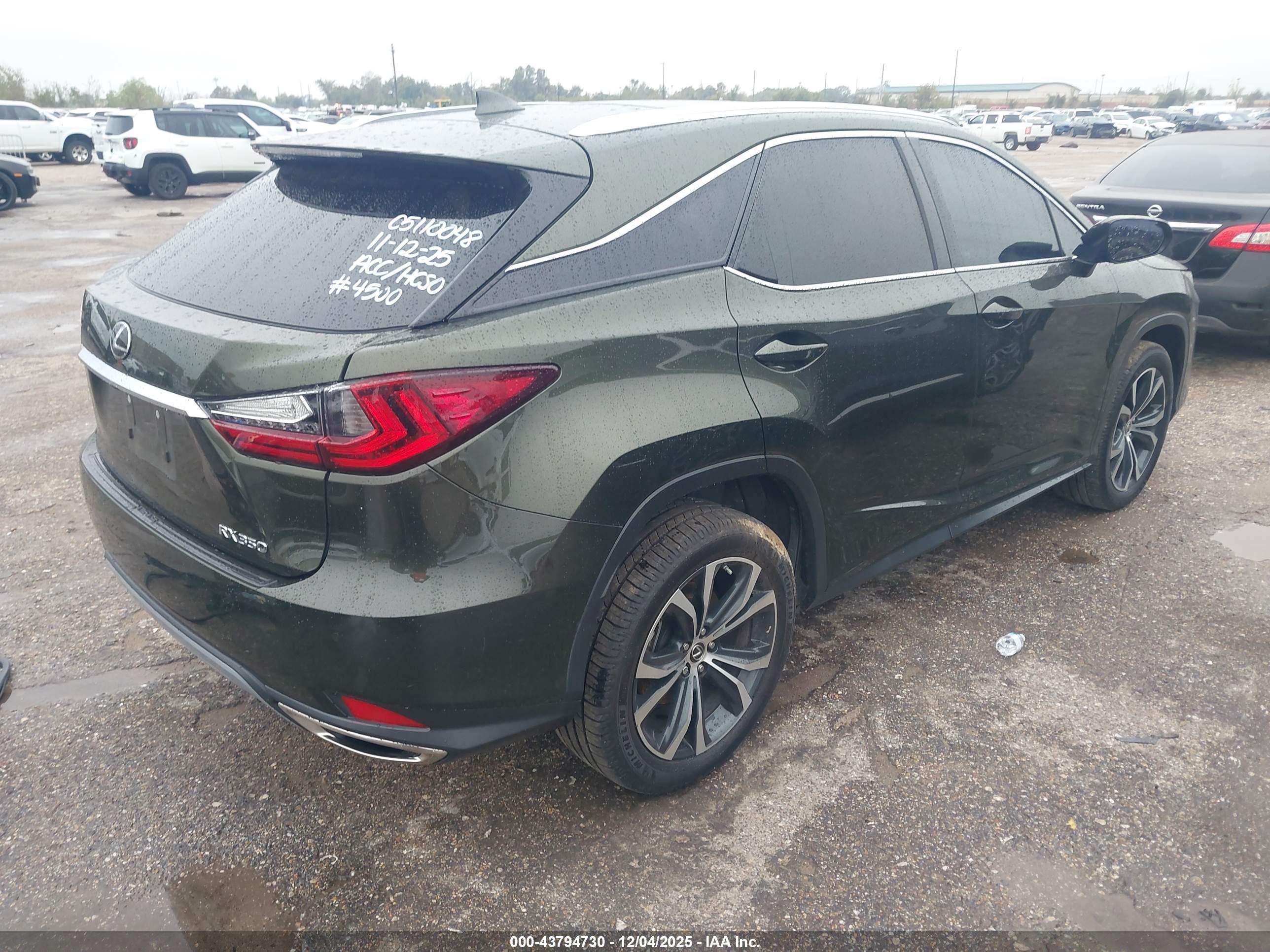 LEXUS RX image 4